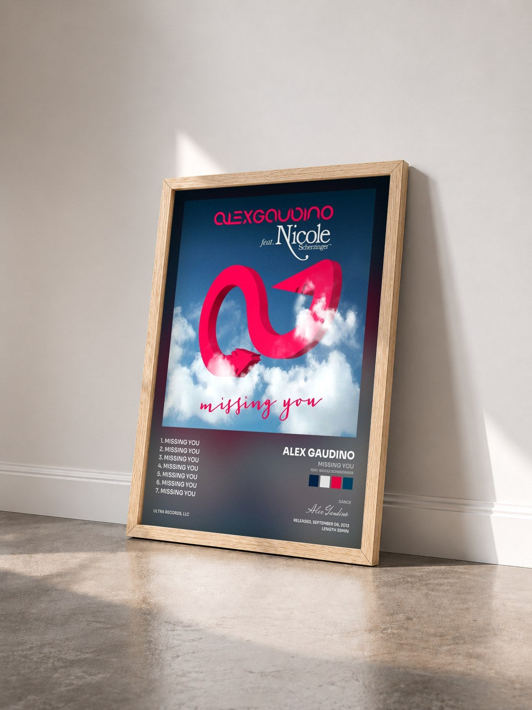 #bois Tableau de l'album Missing You (feat. Nicole Scherzinger) de Alex Gaudino vu de trois quarts, cadre en bois brut