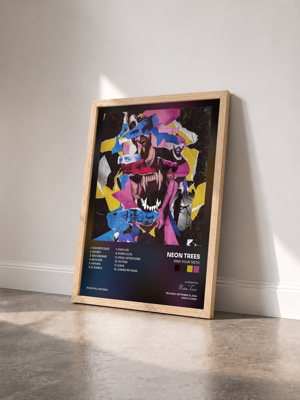 #bois Tableau de l'album Sink Your Teeth de Neon Trees vu de trois quarts, cadre en bois brut