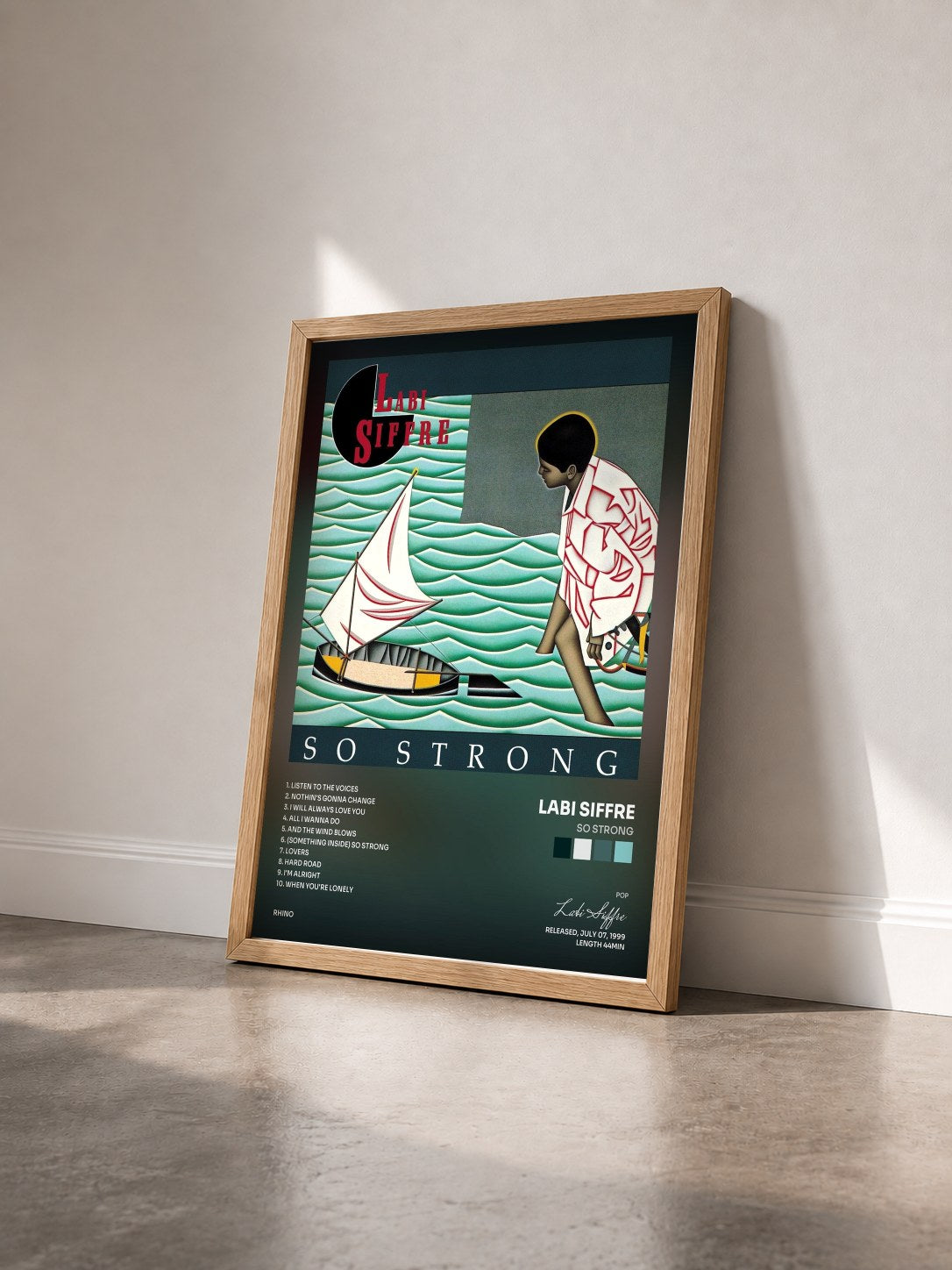 #bois Tableau de l'album So Strong de Labi Siffre vu de trois quarts, cadre en bois brut