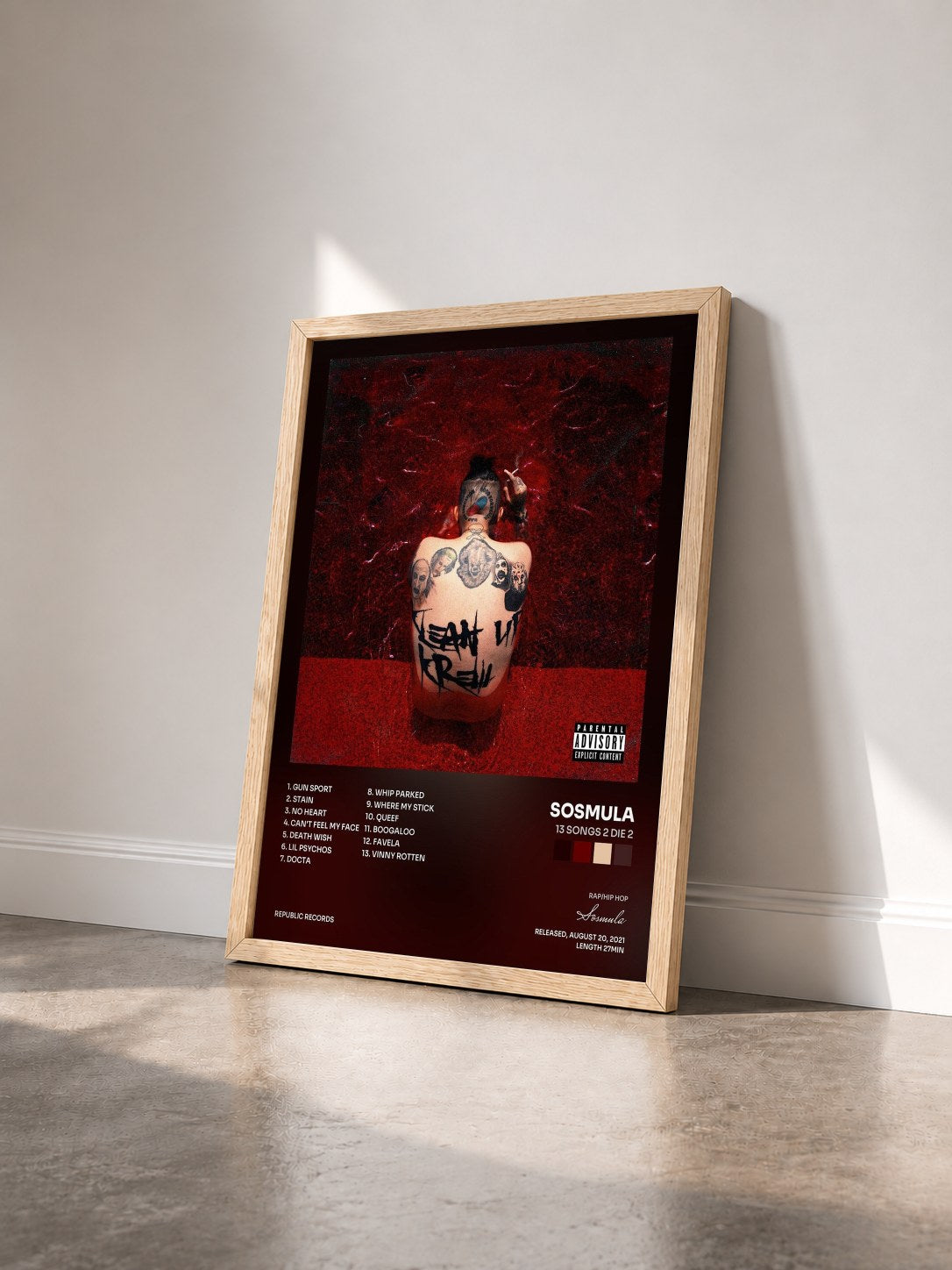#bois Tableau de l'album 13 SONGS 2 DIE 2 de Sosmula vu de trois quarts, cadre en bois brut