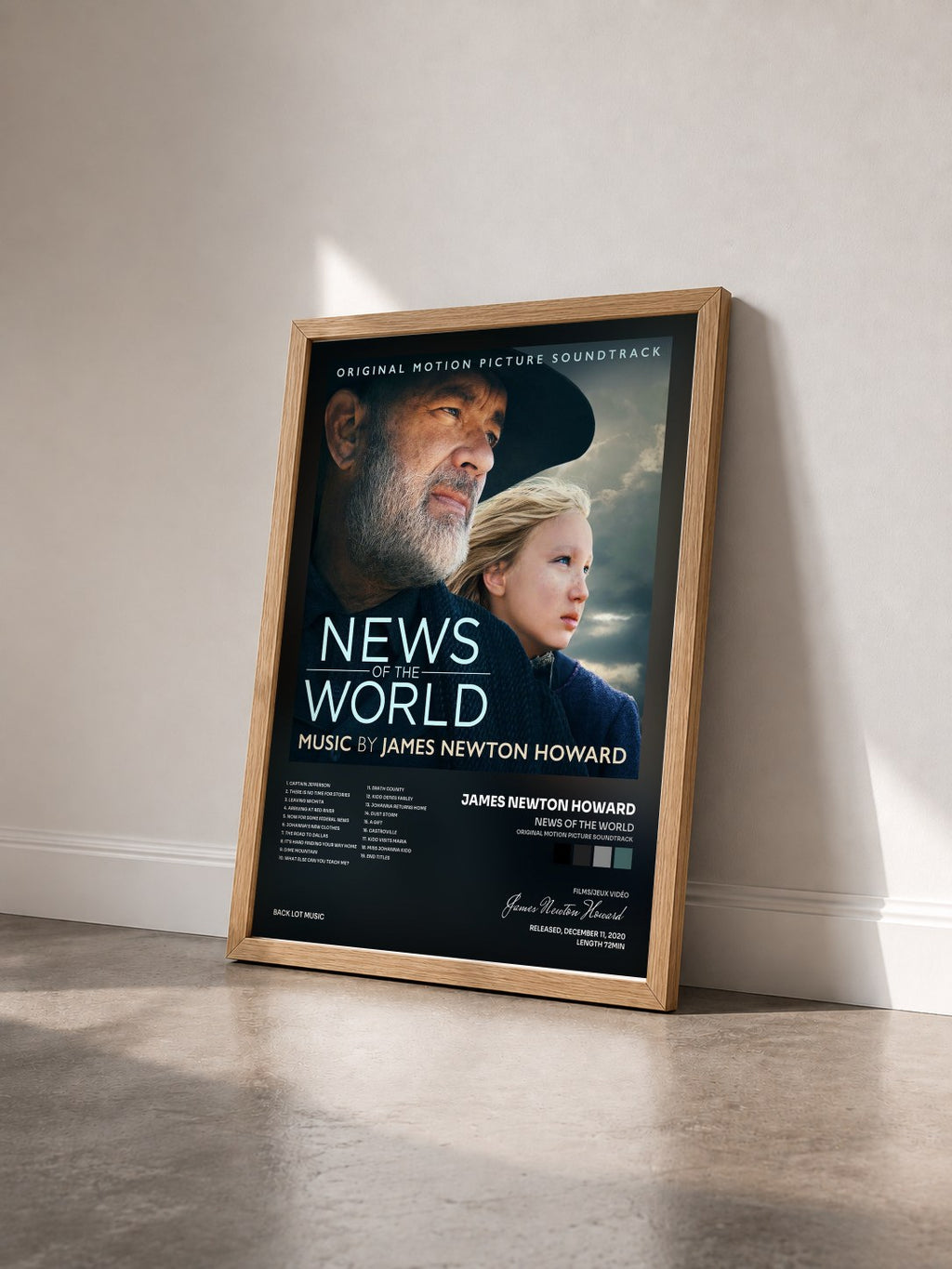 #bois Tableau de l'album News Of The World (Original Motion Picture Soundtrack) de James Newton Howard vu de trois quarts, cadre en bois brut