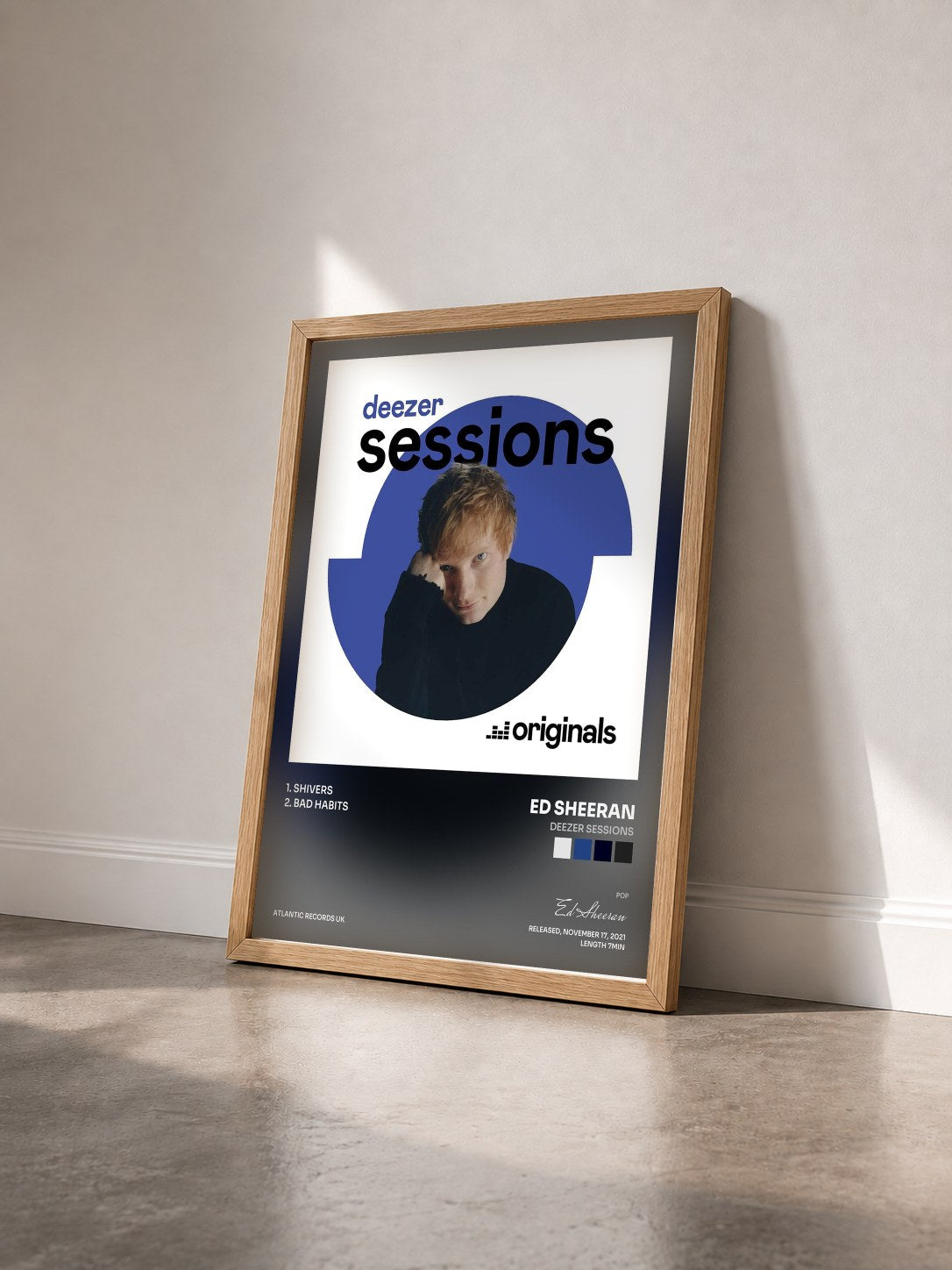 #bois Tableau de l'album Deezer Sessions de Ed Sheeran vu de trois quarts, cadre en bois brut