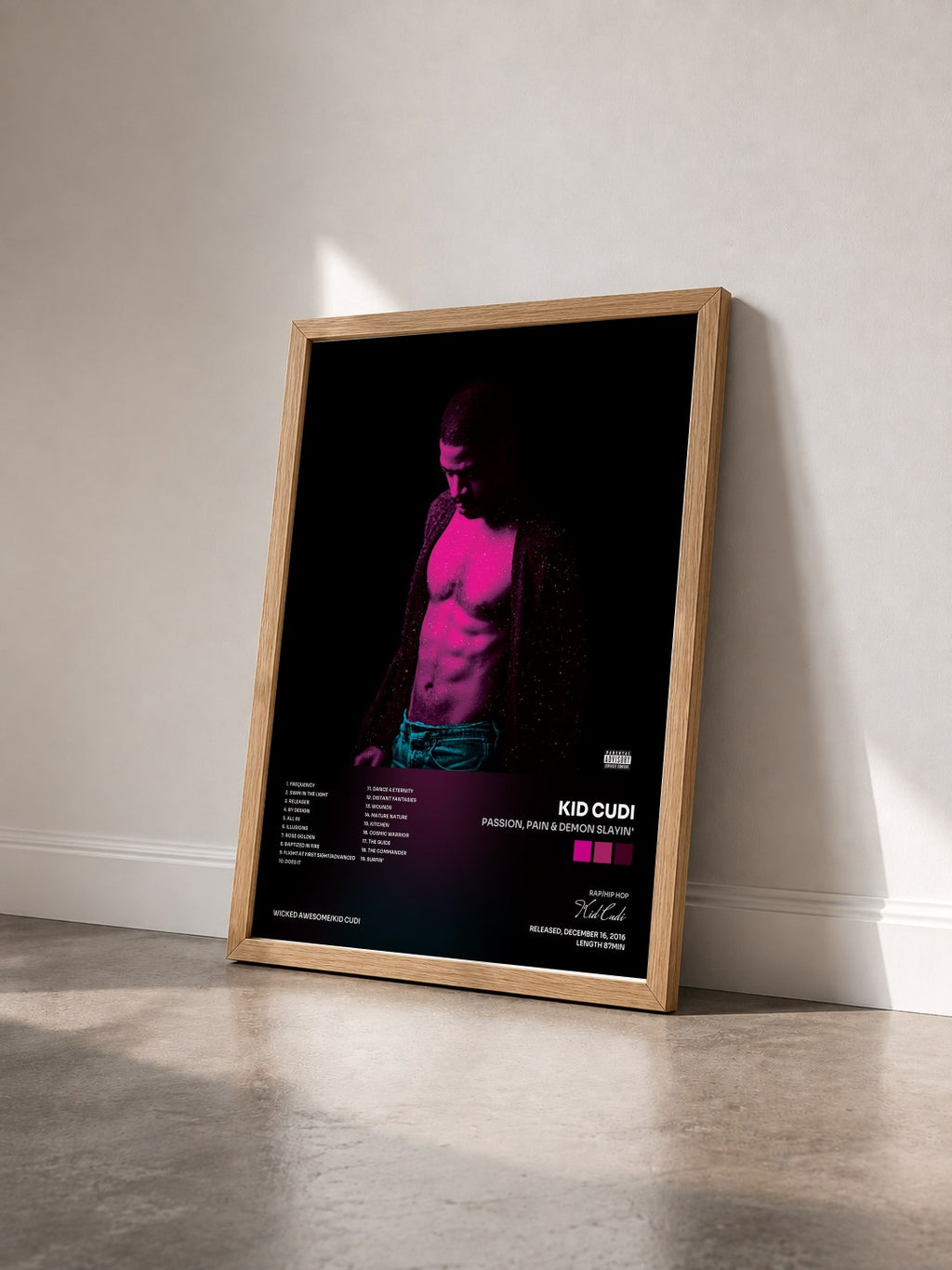 #bois Tableau de l'album Passion, Pain & Demon Slayin' de Kid Cudi vu de trois quarts, cadre en bois brut