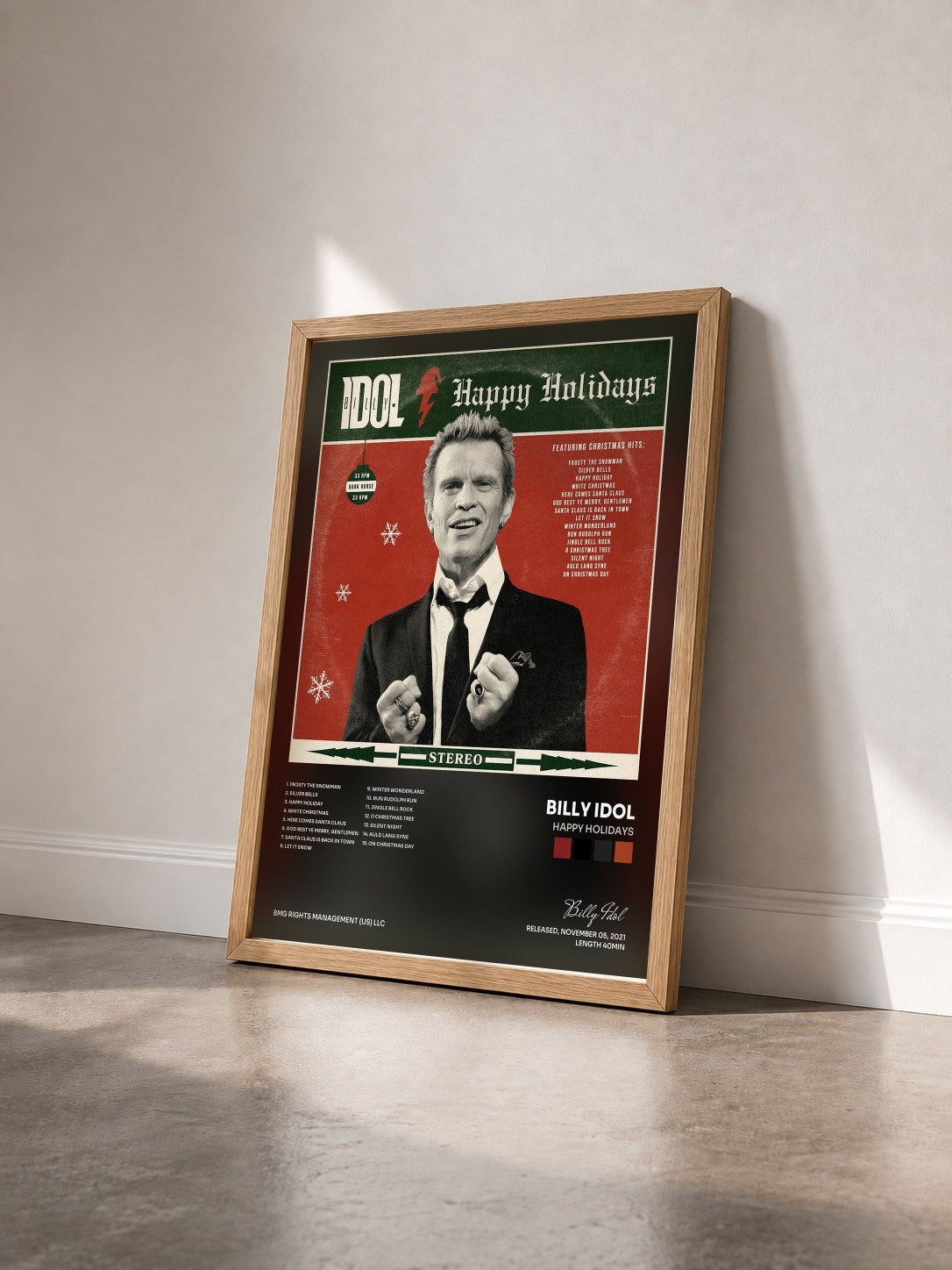 #bois Tableau de l'album Happy Holidays de Billy Idol vu de trois quarts, cadre en bois brut