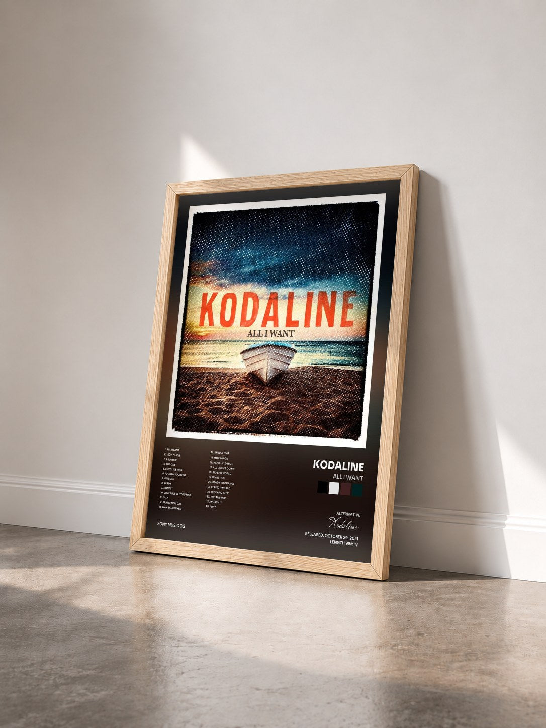#bois Tableau de l'album All I Want de Kodaline vu de trois quarts, cadre en bois brut