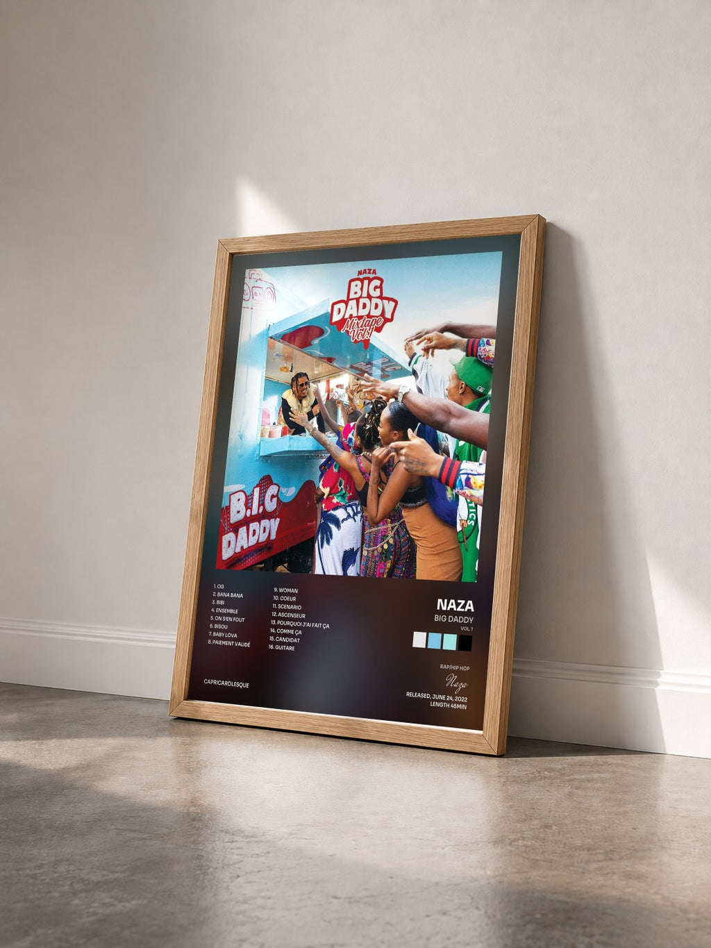 #bois Tableau de l'album BIG Daddy (Vol. 1) de Naza vu de trois quarts, cadre en bois brut