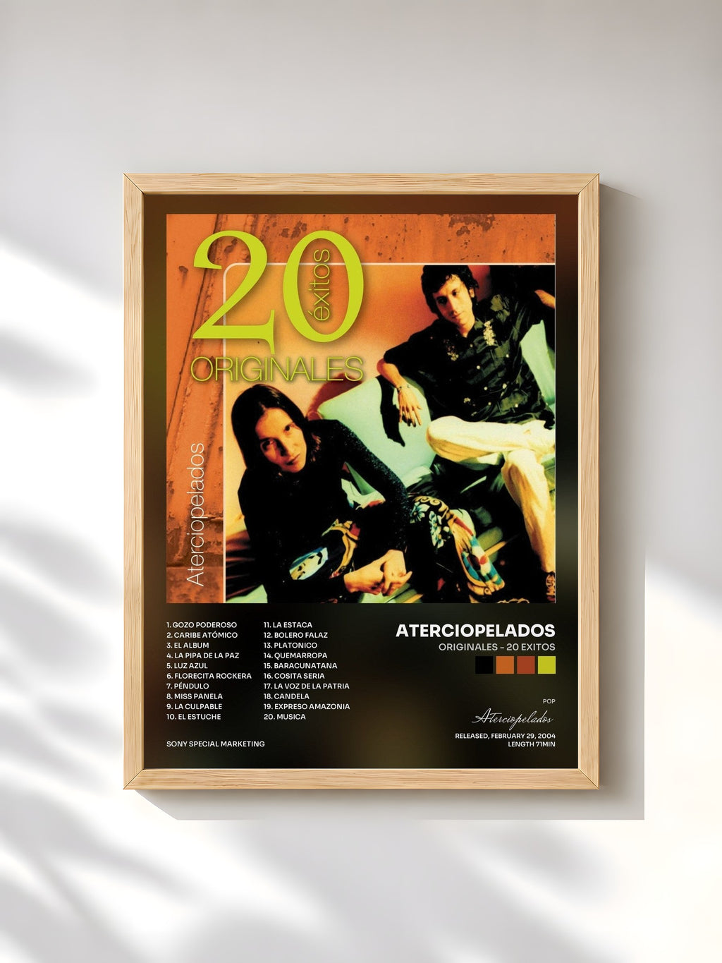 #bois Tableau de l'album Originales - 20 Exitos de Aterciopelados, cadre en bois brut, imprimé et encadré en France
