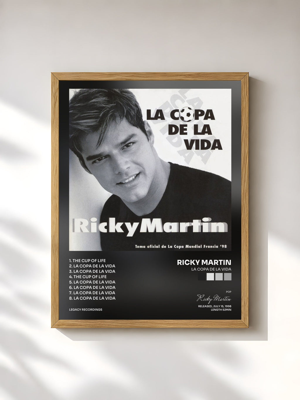 #bois Tableau de l'album La Copa de la Vida de Ricky Martin, cadre en bois brut, imprimé et encadré en France
