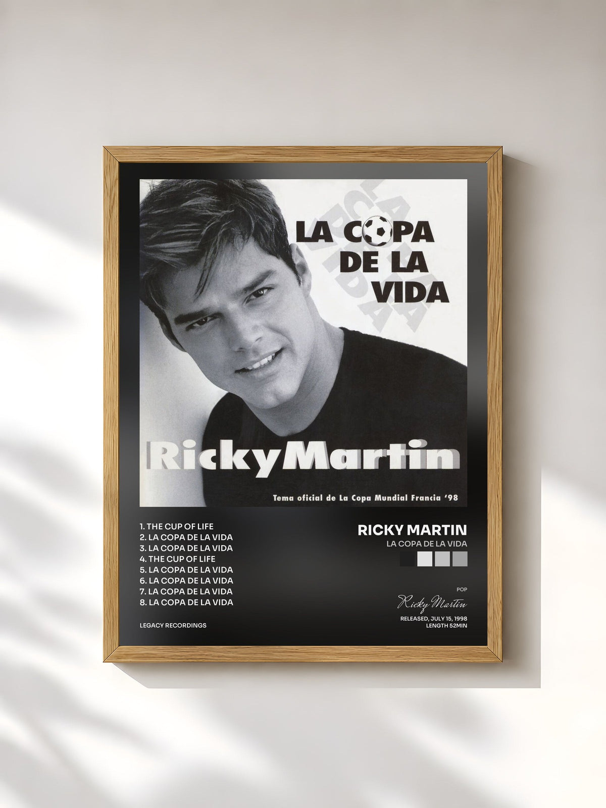 #bois Tableau de l'album La Copa de la Vida de Ricky Martin, cadre en bois brut, imprimé et encadré en France