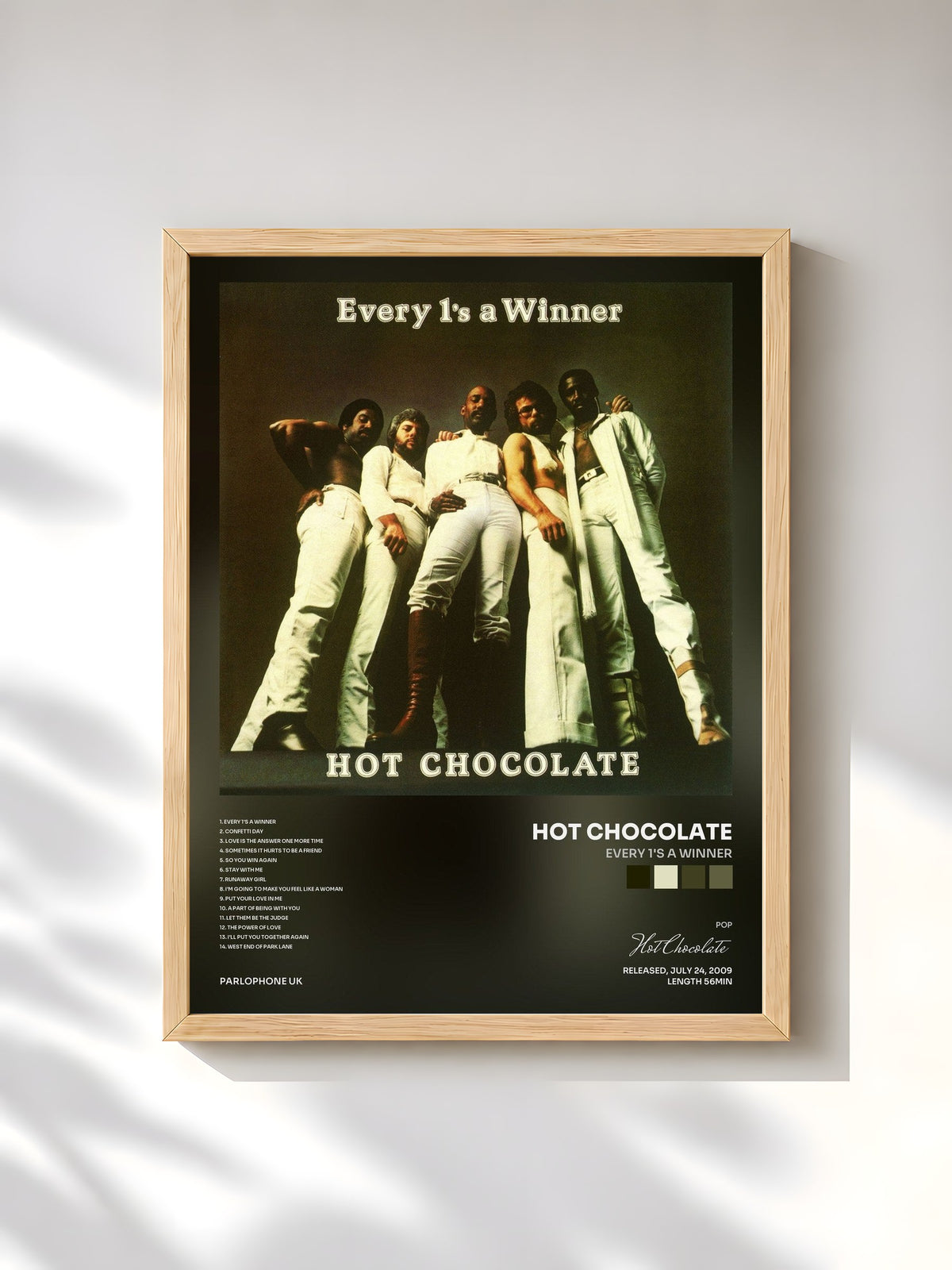 #bois Tableau de l'album Every 1's a Winner de Hot Chocolate, cadre en bois brut, imprimé et encadré en France