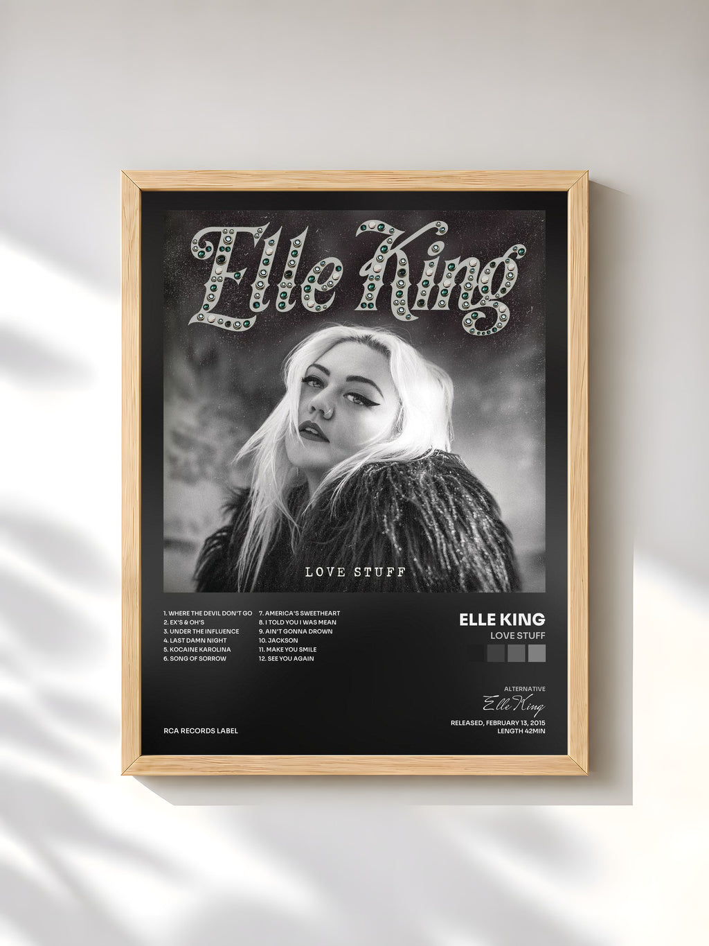 #bois Tableau de l'album Love Stuff de Elle King, cadre en bois brut, imprimé et encadré en France