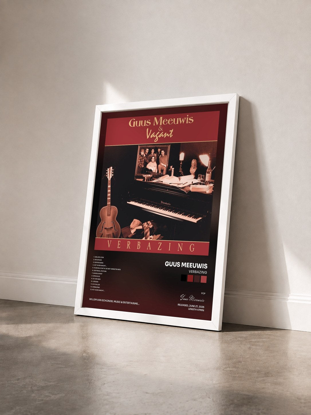 #blanc Tableau de l'album Verbazing de Guus Meeuwis vu de trois quarts, cadre blanc