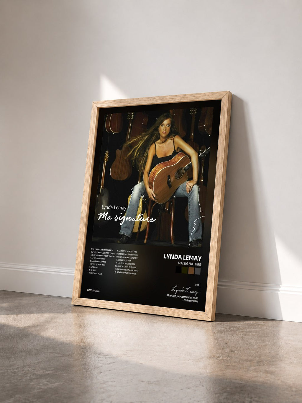 #bois Tableau de l'album Ma signature de Lynda Lemay vu de trois quarts, cadre en bois brut