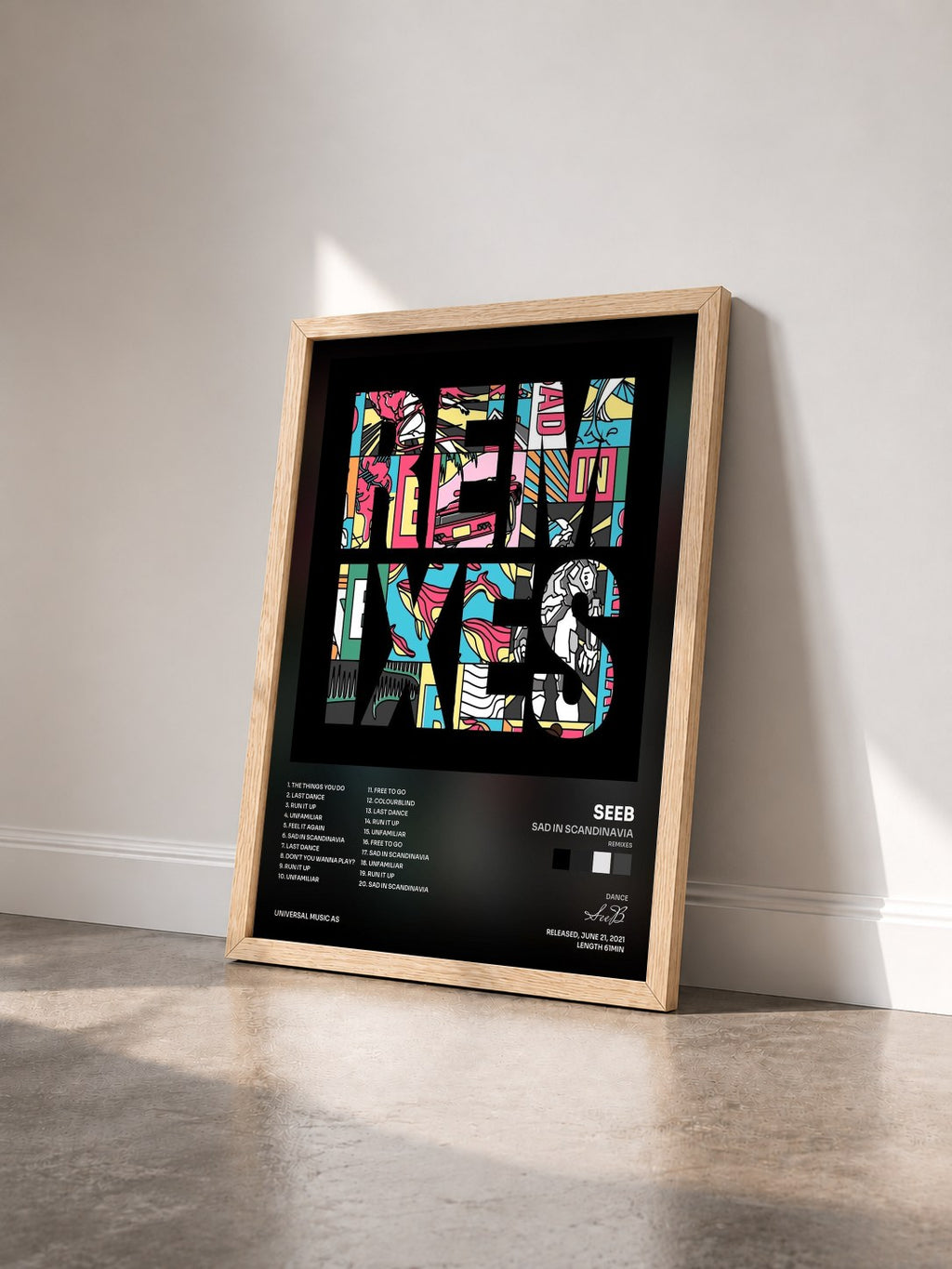 #bois Tableau de l'album Sad in Scandinavia (Remixes) de SeeB vu de trois quarts, cadre en bois brut