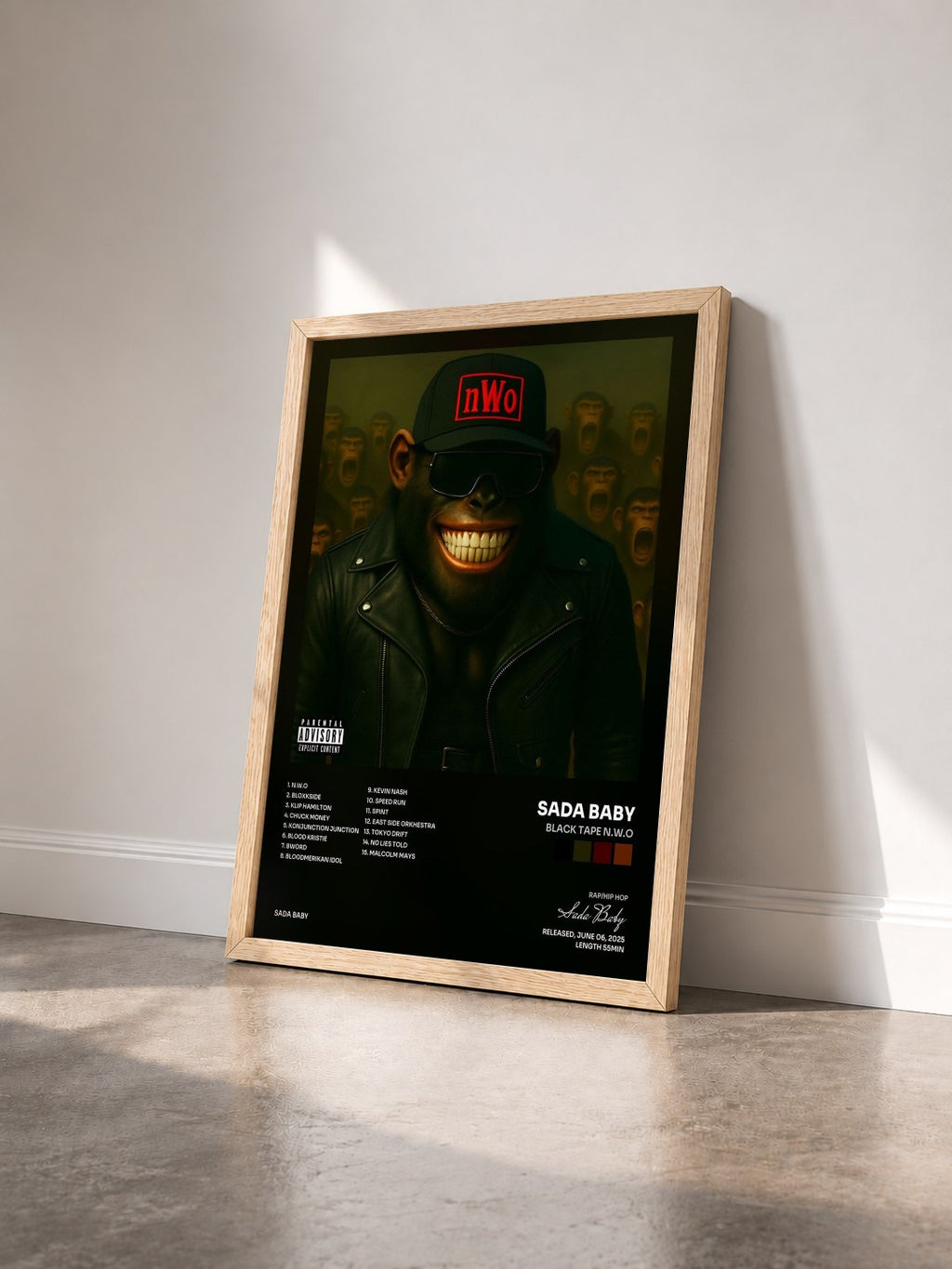 #bois Tableau de l'album Black Tape N.W.O de Sada Baby vu de trois quarts, cadre en bois brut