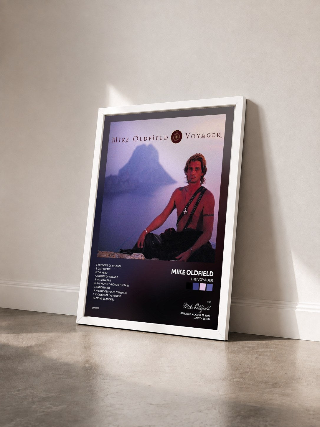#blanc Tableau de l'album The Voyager de Mike Oldfield vu de trois quarts, cadre blanc