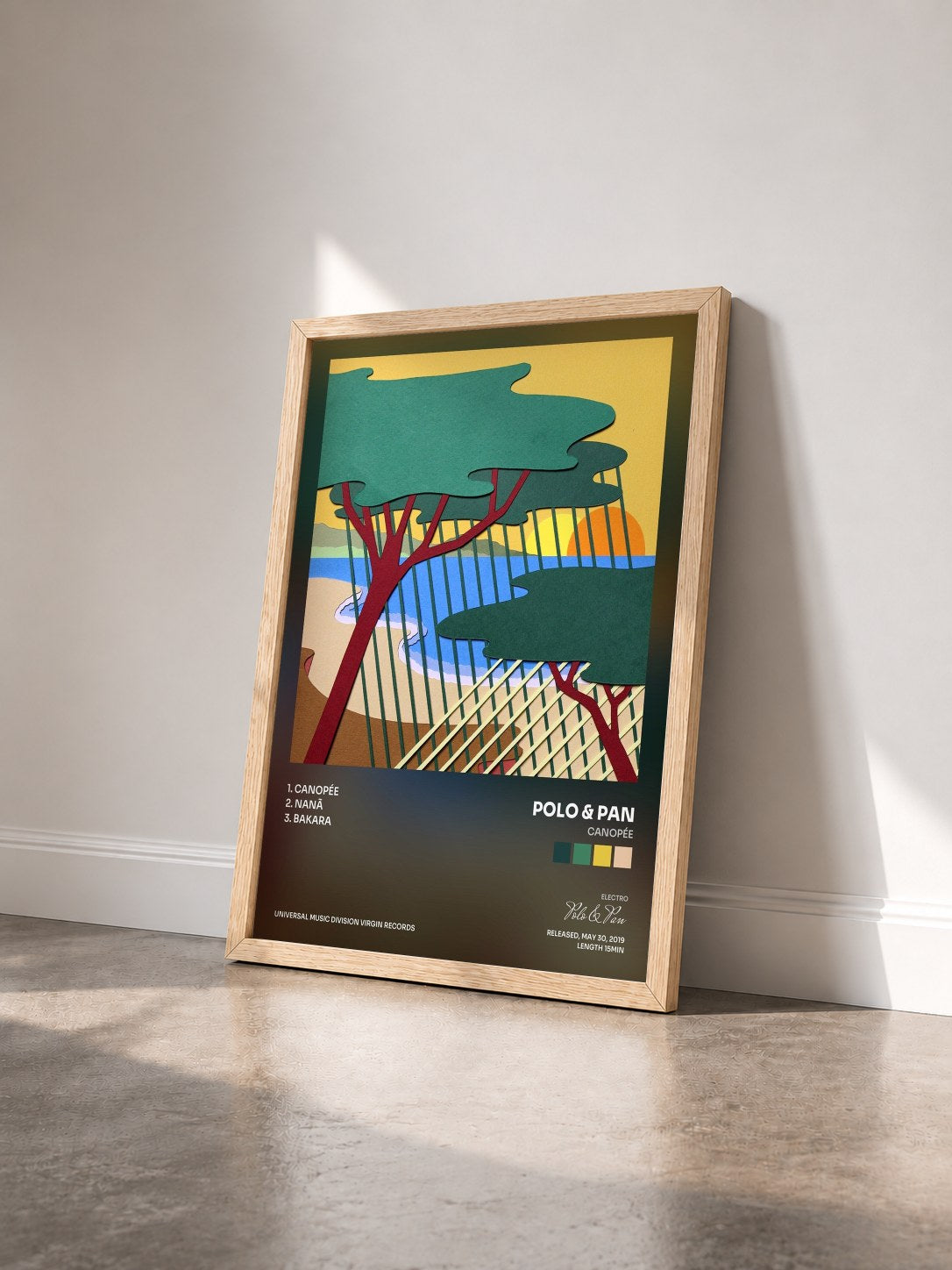 #bois Tableau de l'album Canopée de Polo & Pan vu de trois quarts, cadre en bois brut