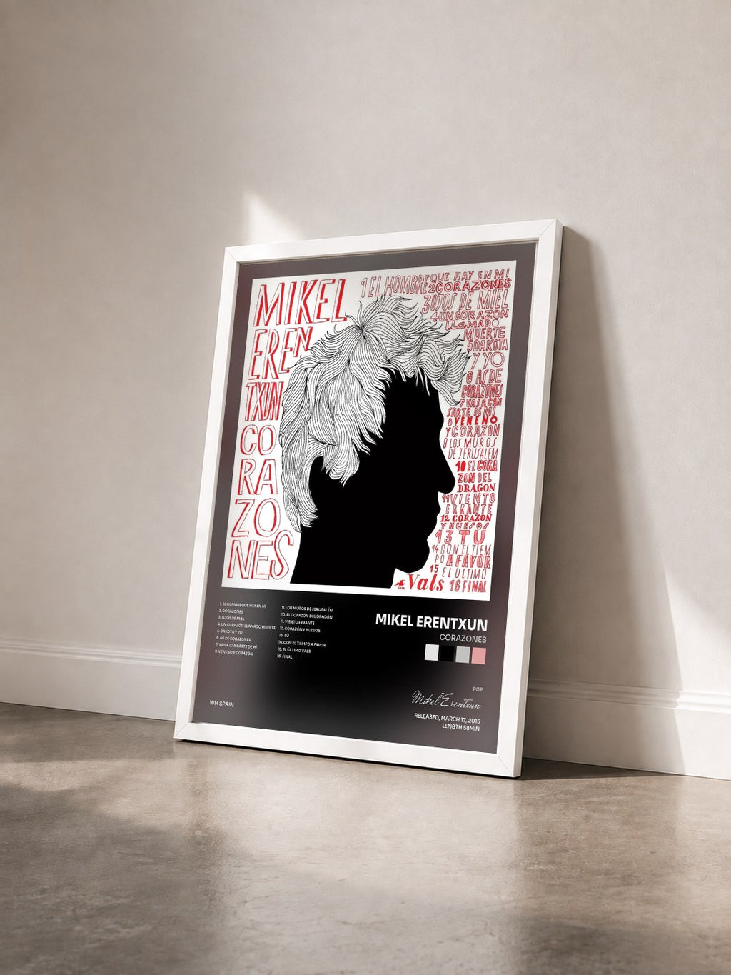 #blanc Tableau de l'album Corazones de Mikel Erentxun vu de trois quarts, cadre blanc