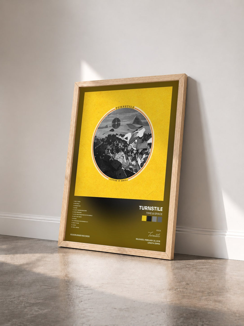 #bois Tableau de l'album Time & Space de Turnstile vu de trois quarts, cadre en bois brut