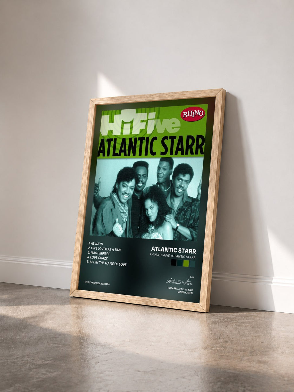 #bois Tableau de l'album Rhino Hi-Five: Atlantic Starr de Atlantic Starr vu de trois quarts, cadre en bois brut