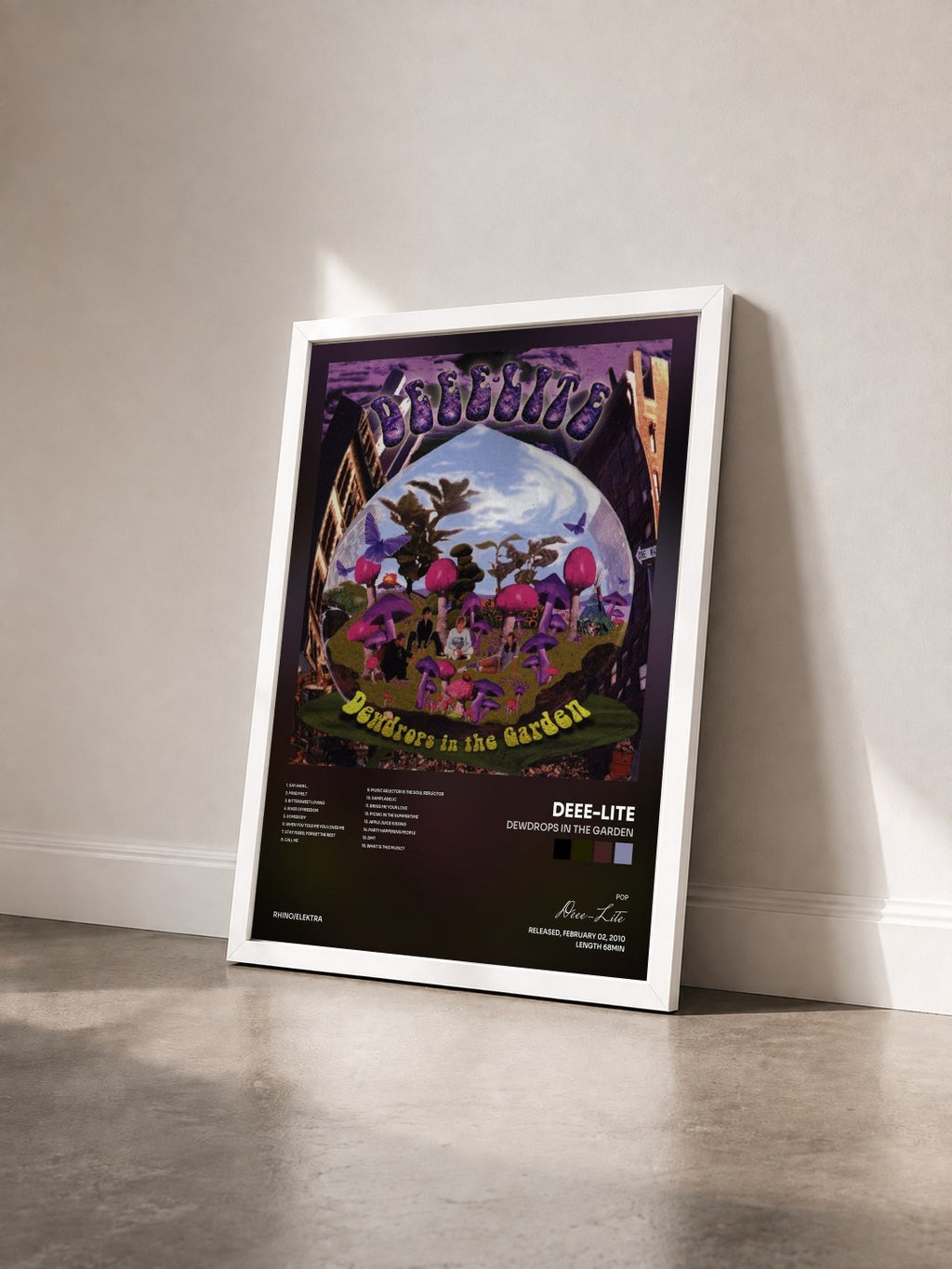 #blanc Tableau de l'album Dewdrops in the Garden de Deee-Lite vu de trois quarts, cadre blanc