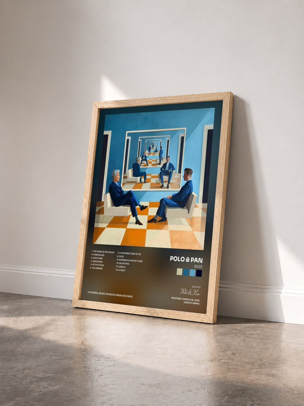 #bois Tableau de l'album 22:22 de Polo & Pan vu de trois quarts, cadre en bois brut