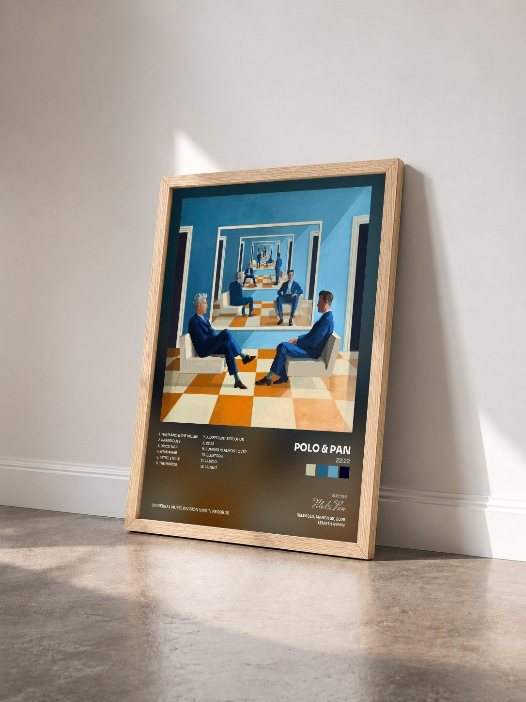 #bois Tableau de l'album 22:22 de Polo & Pan vu de trois quarts, cadre en bois brut