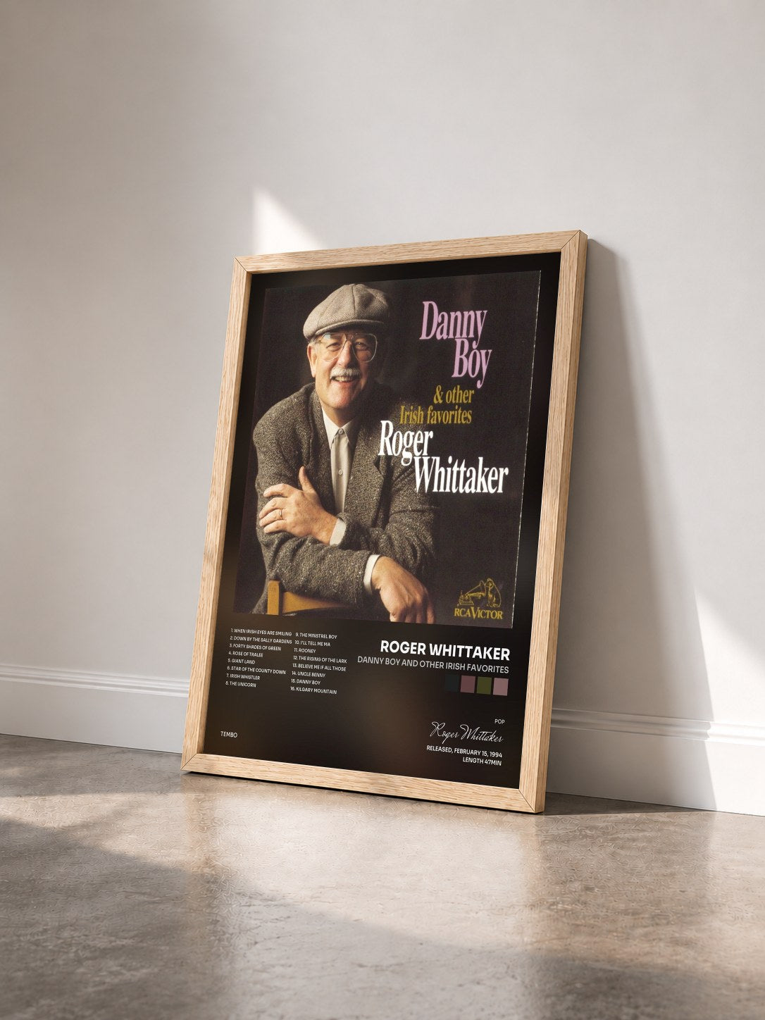 #bois Tableau de l'album Danny Boy And Other Irish Favorites de Roger Whittaker vu de trois quarts, cadre en bois brut