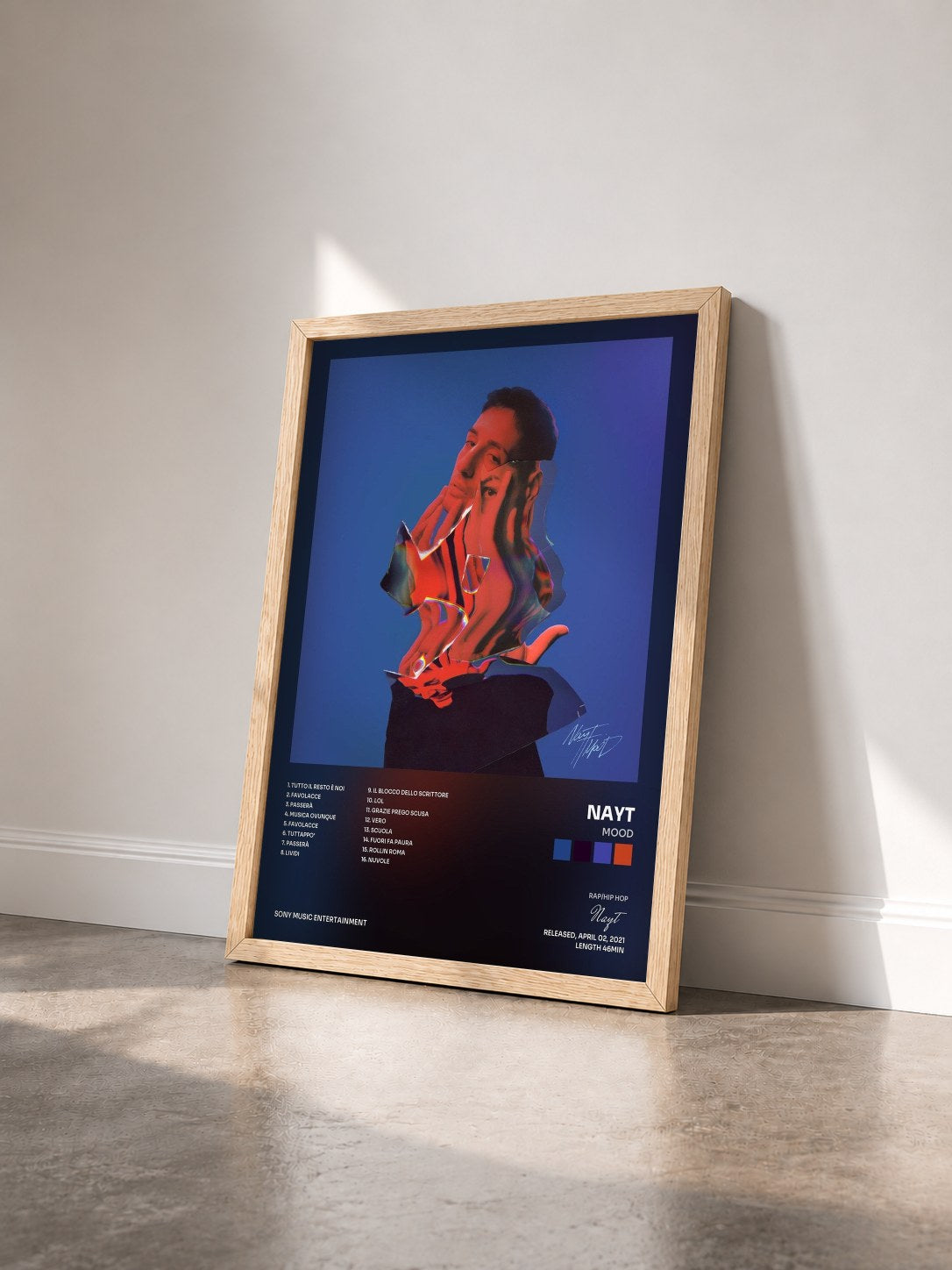 #bois Tableau de l'album MOOD de Nayt vu de trois quarts, cadre en bois brut