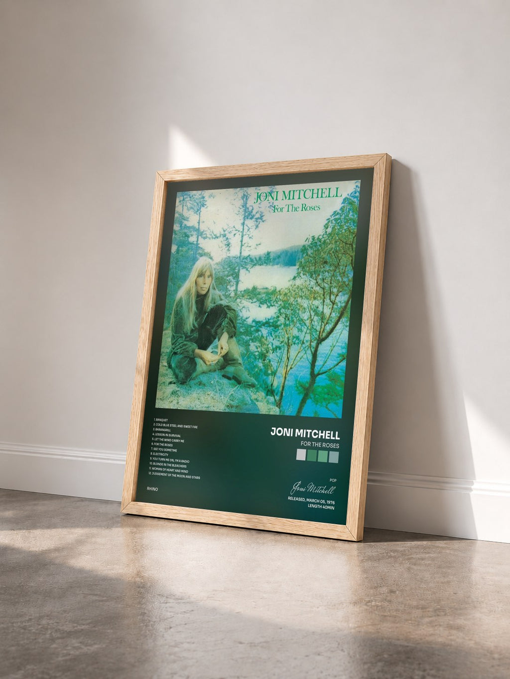#bois Tableau de l'album For the Roses de Joni Mitchell vu de trois quarts, cadre en bois brut