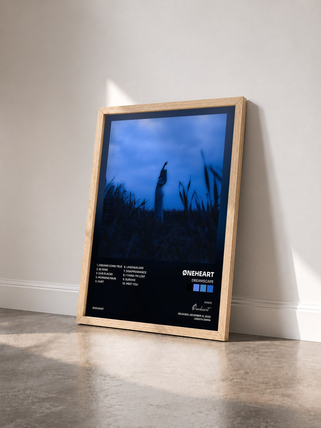 #bois Tableau de l'album Dreamscape de Øneheart vu de trois quarts, cadre en bois brut