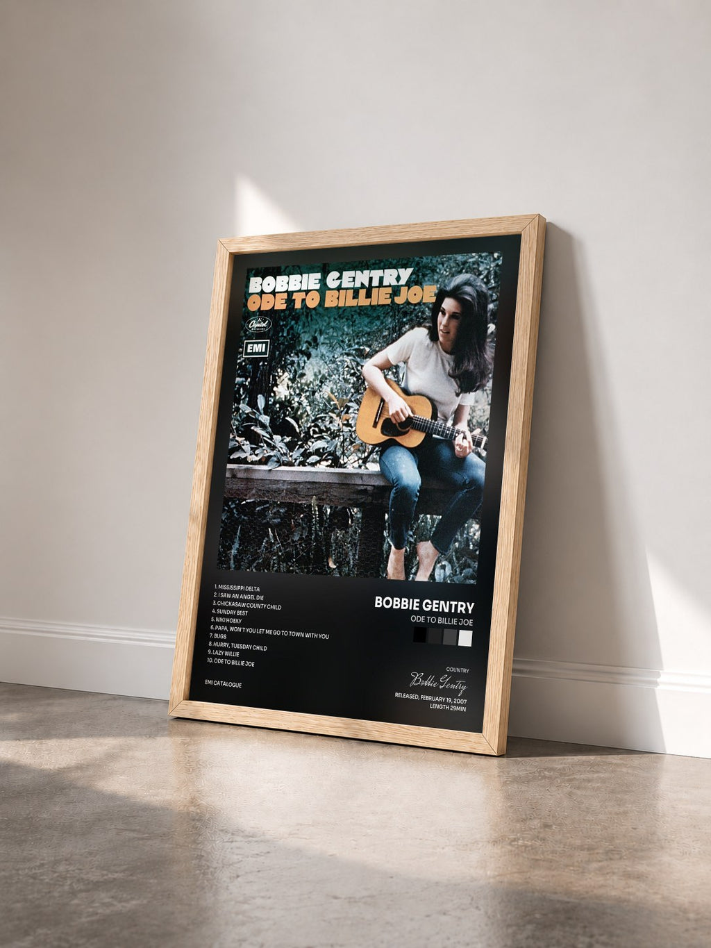 #bois Tableau de l'album Ode To Billie Joe de Bobbie Gentry vu de trois quarts, cadre en bois brut