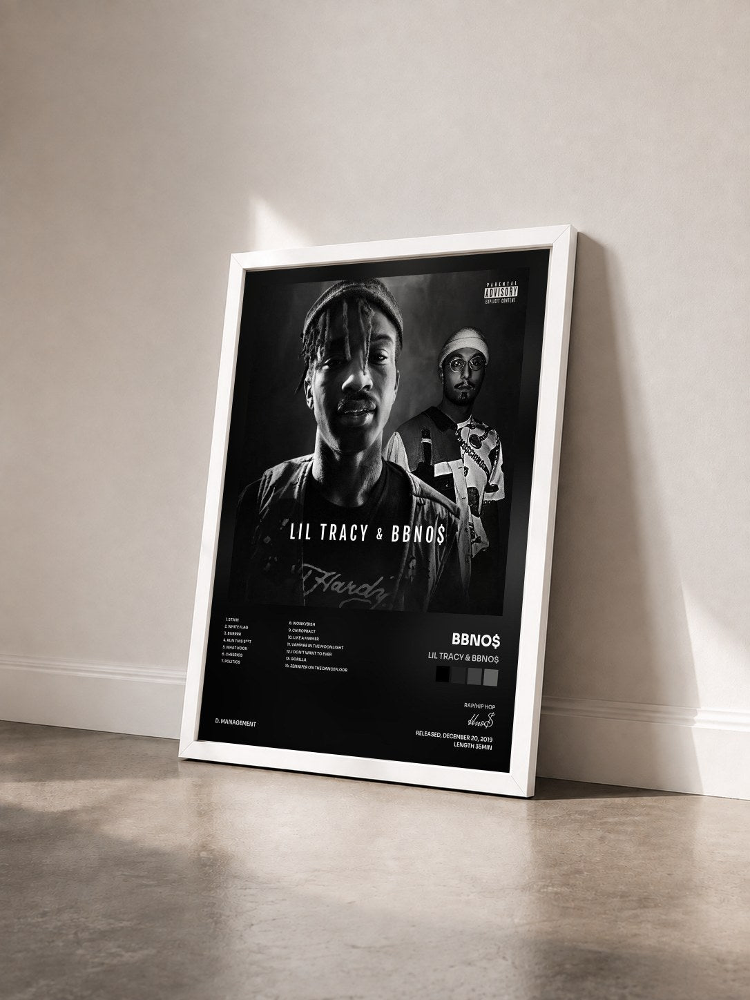 #blanc Tableau de l'album Lil Tracy & BBNO$ de bbno$ vu de trois quarts, cadre blanc