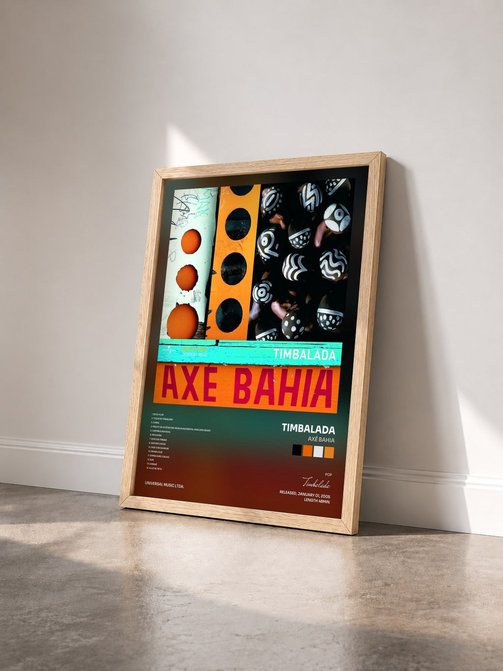 #bois Tableau de l'album Axé Bahia de Timbalada vu de trois quarts, cadre en bois brut