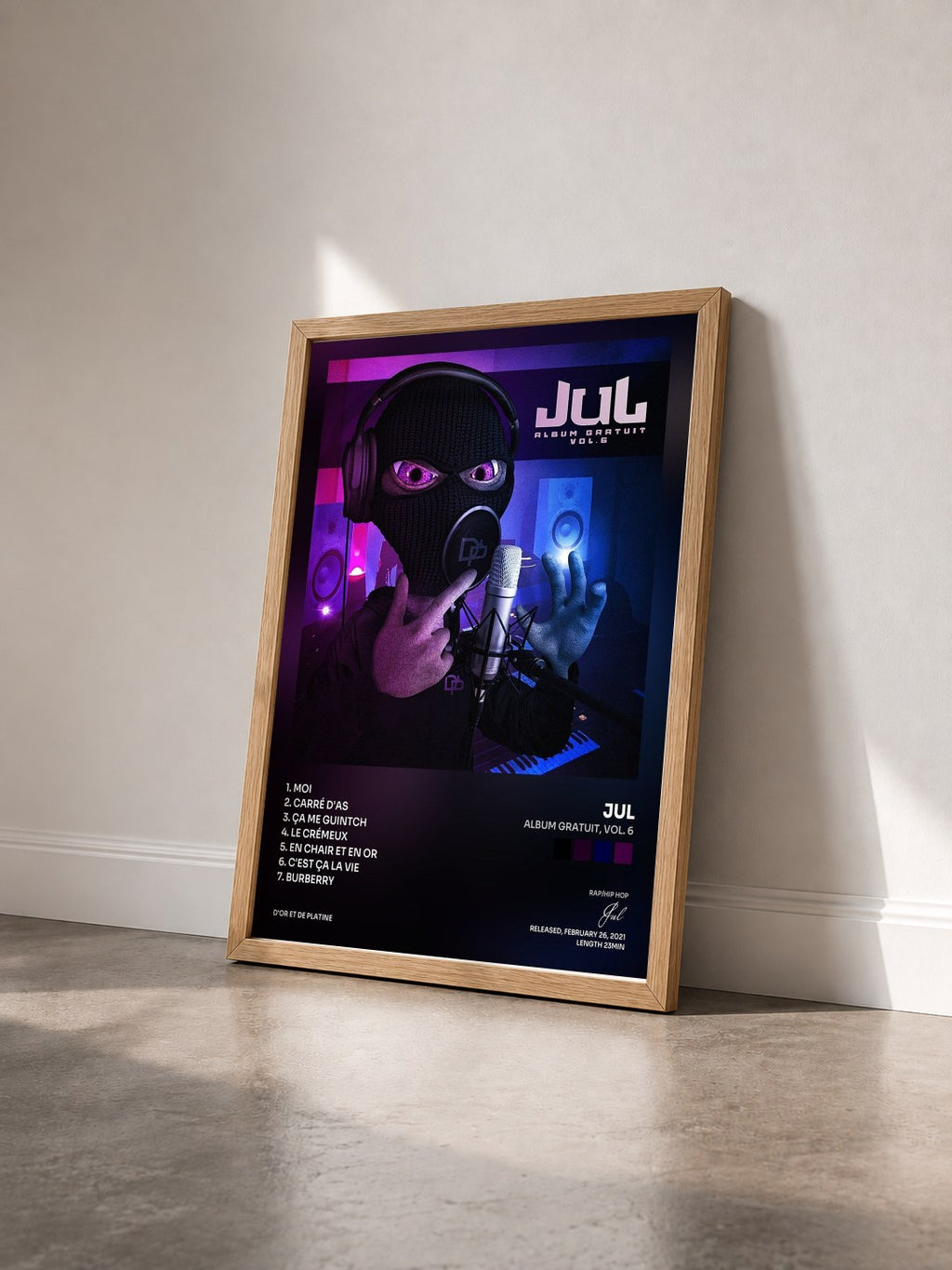 #bois Tableau de l'album Album gratuit, vol. 6 de Jul vu de trois quarts, cadre en bois brut
