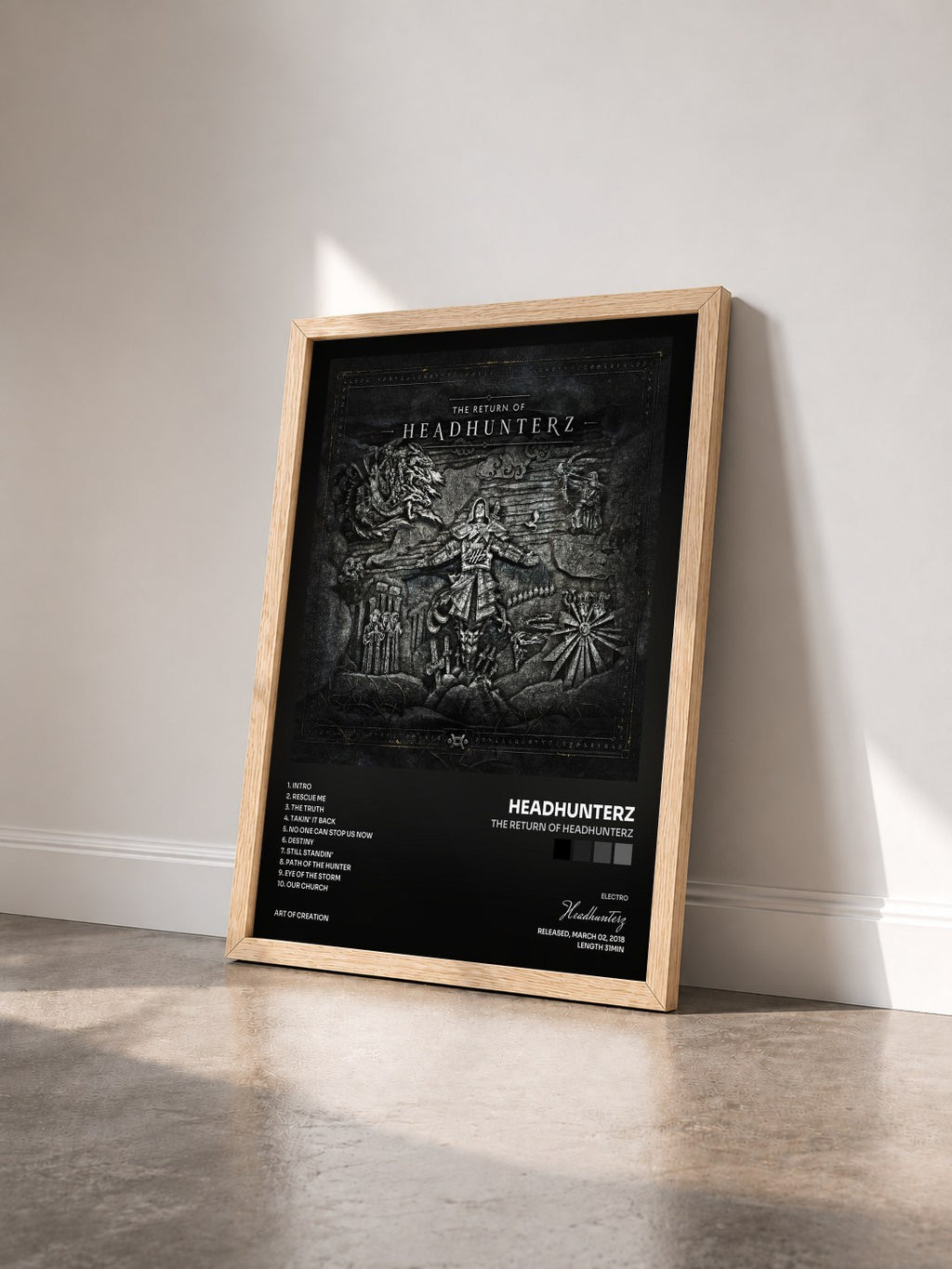 #bois Tableau de l'album The Return Of Headhunterz de Headhunterz vu de trois quarts, cadre en bois brut