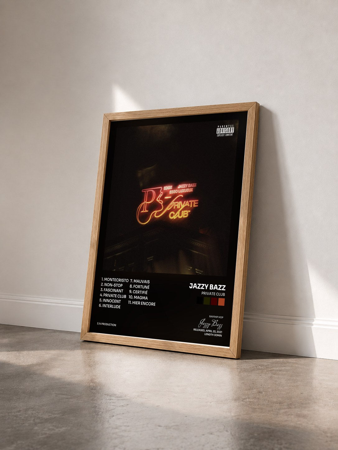 #bois Tableau de l'album Private Club de Jazzy Bazz vu de trois quarts, cadre en bois brut