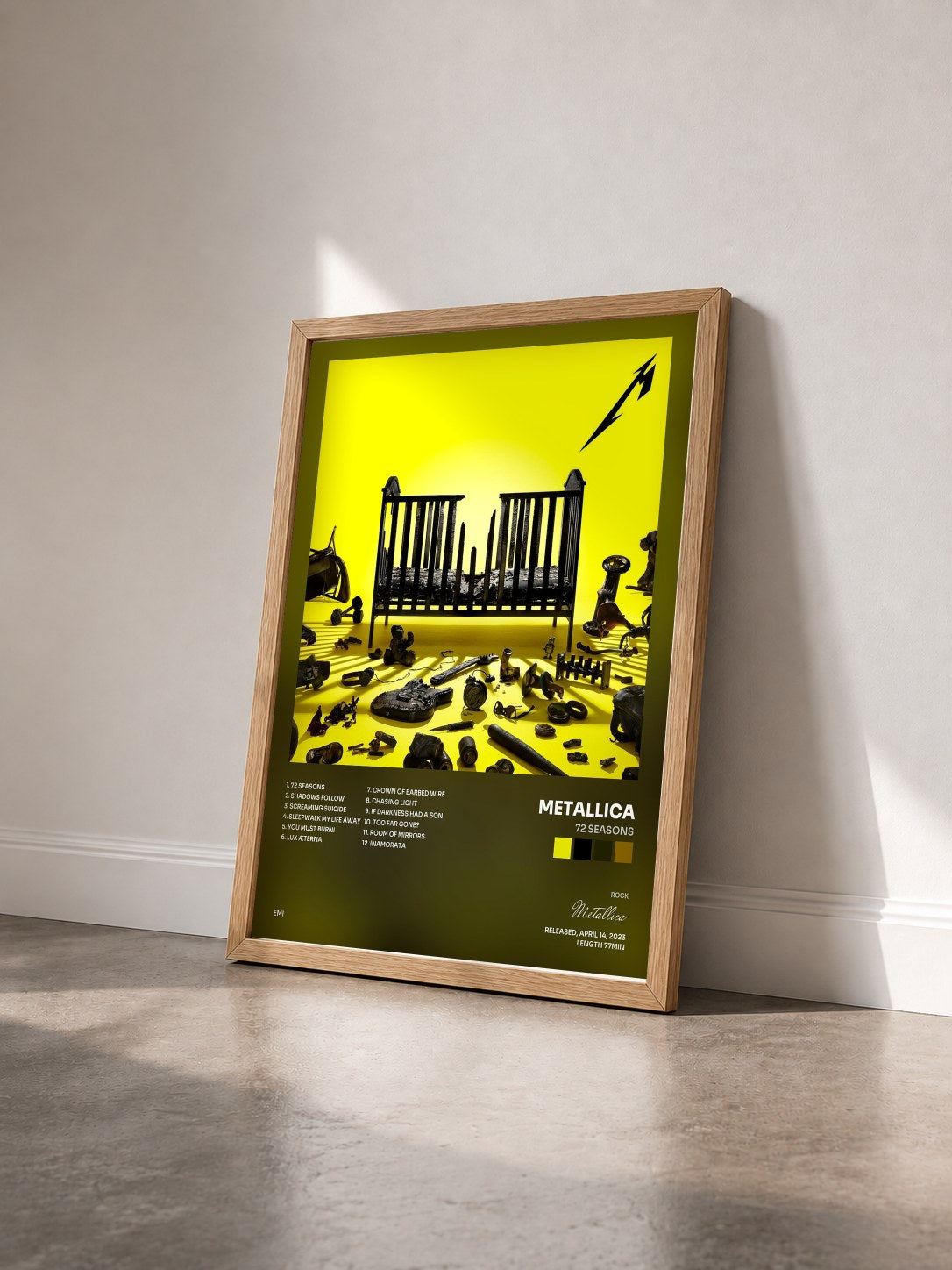 #bois Tableau de l'album 72 Seasons de Metallica vu de trois quarts, cadre en bois brut