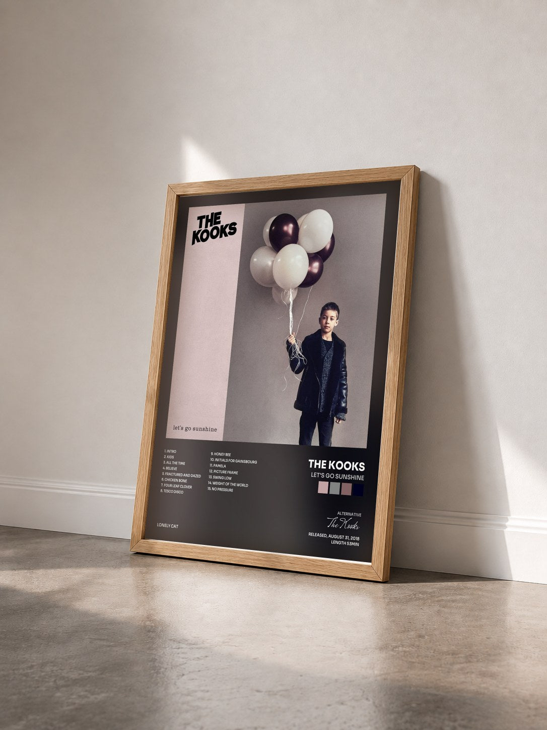 #bois Tableau de l'album Let's Go Sunshine de The Kooks vu de trois quarts, cadre en bois brut