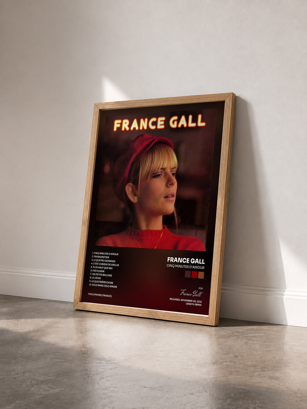 #bois Tableau de l'album Cinq minutes d'amour de France Gall vu de trois quarts, cadre en bois brut