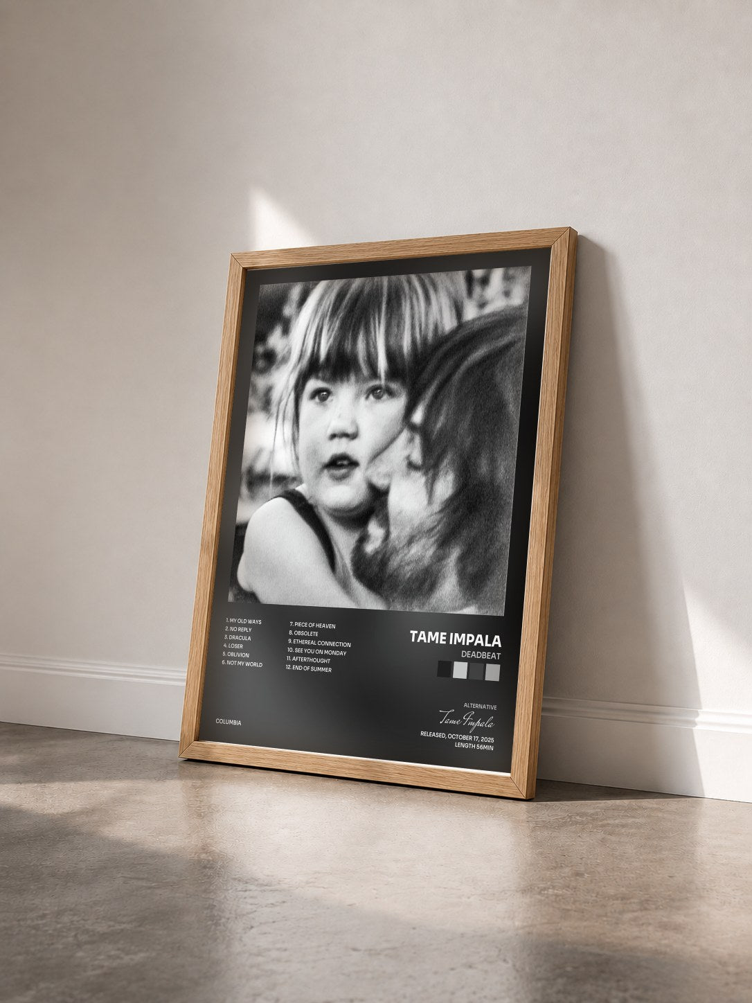 #bois Tableau de l'album Deadbeat de Tame Impala vu de trois quarts, cadre en bois brut