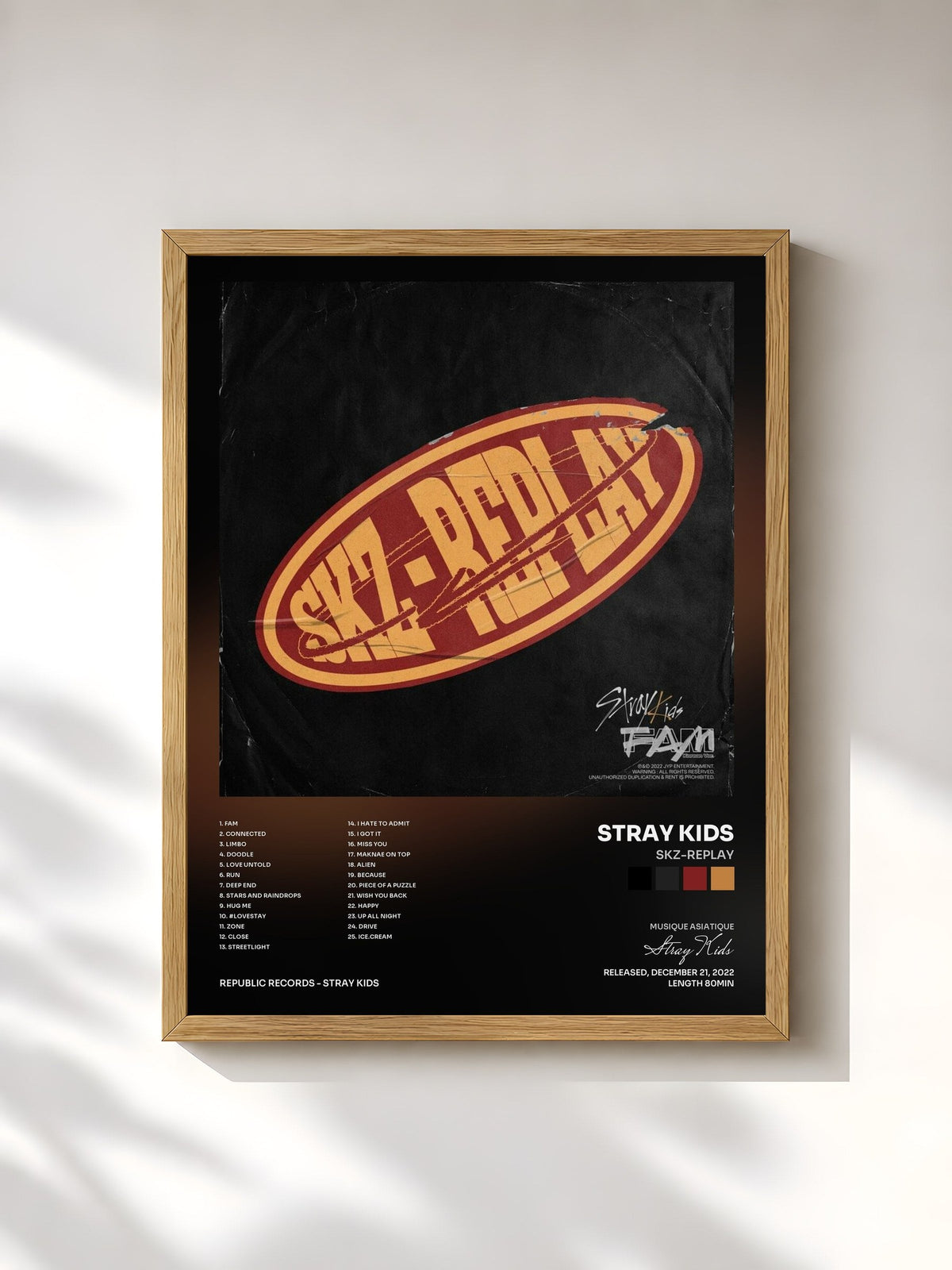 #bois Tableau de l'album SKZ-REPLAY de Stray Kids, cadre en bois brut, imprimé et encadré en France