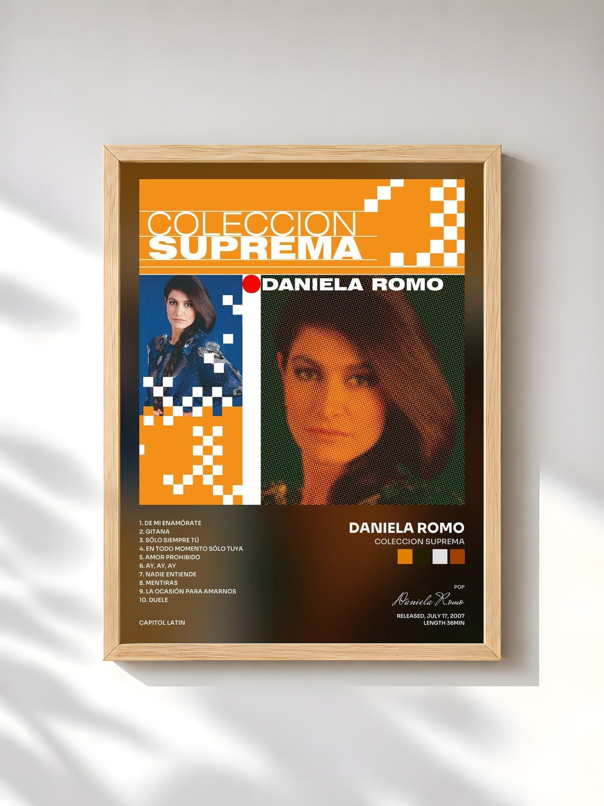 #bois Tableau de l'album Coleccion Suprema de Daniela Romo, cadre en bois brut, imprimé et encadré en France