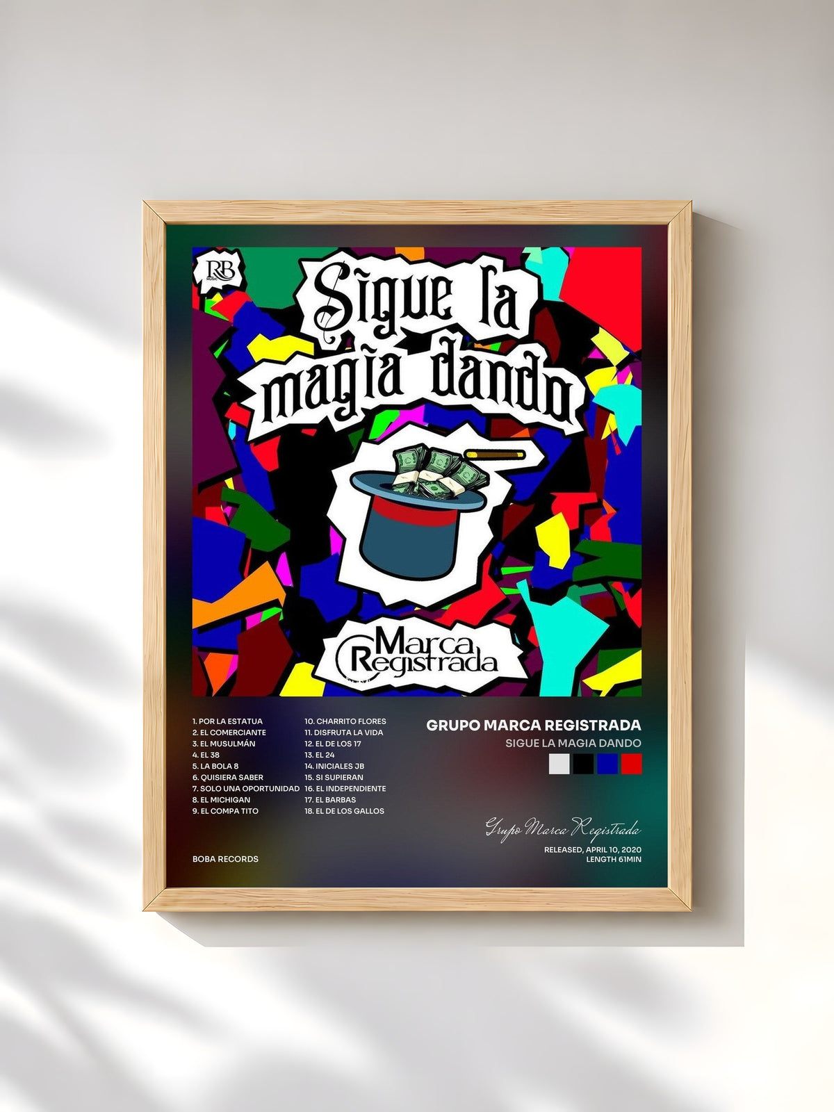 #bois Tableau de l'album Sigue La Magia Dando de Grupo Marca Registrada, cadre en bois brut, imprimé et encadré en France