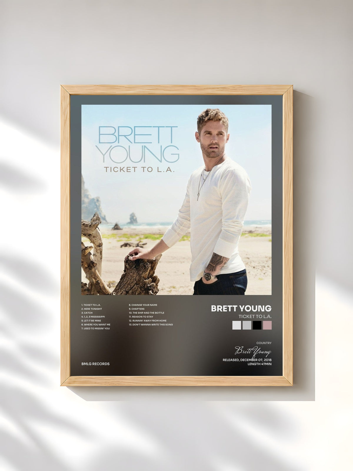 #bois Tableau de l'album Ticket To L.A. de Brett Young, cadre en bois brut, imprimé et encadré en France