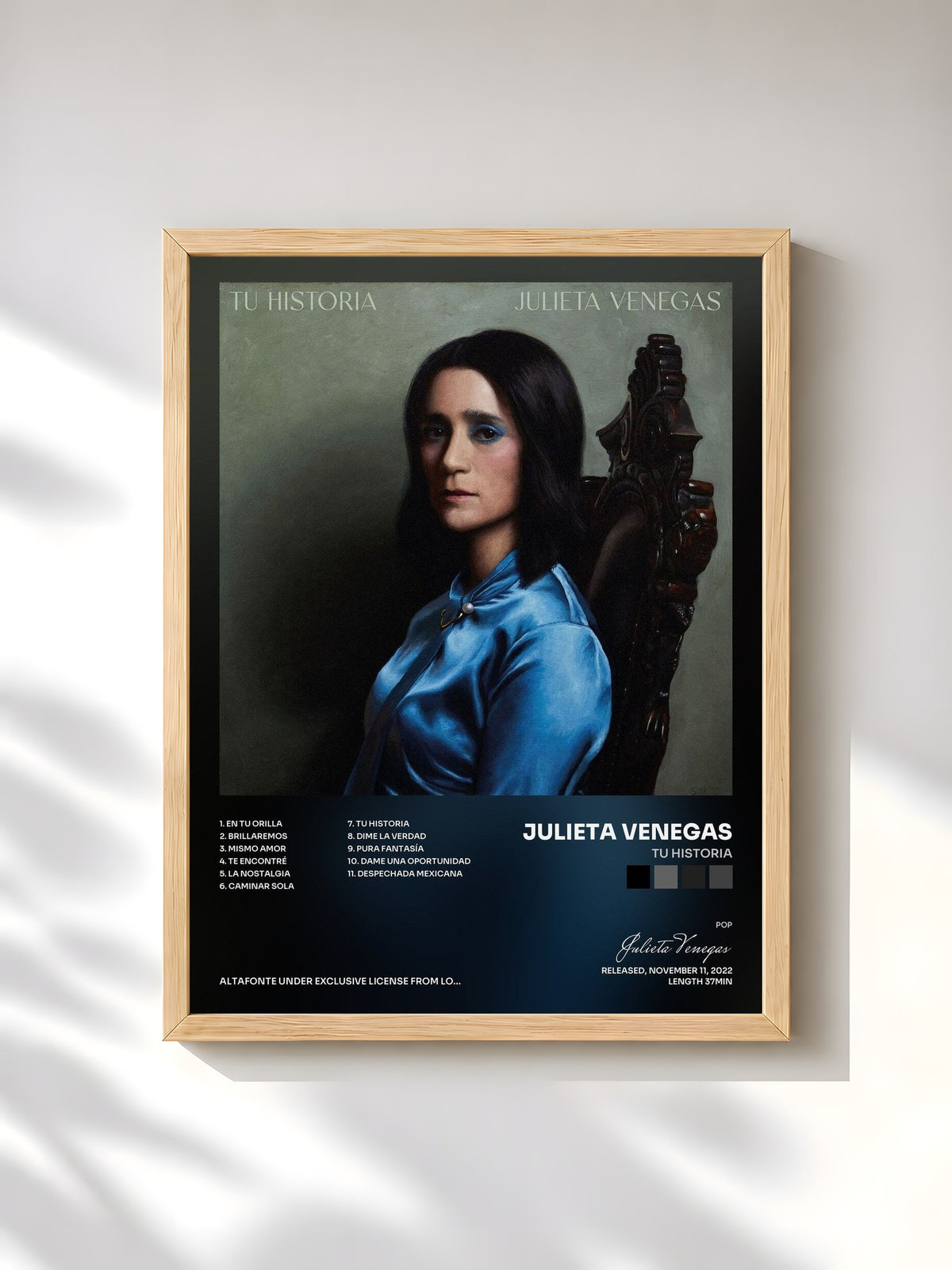 #bois Tableau de l'album Tu Historia de Julieta Venegas, cadre en bois brut, imprimé et encadré en France