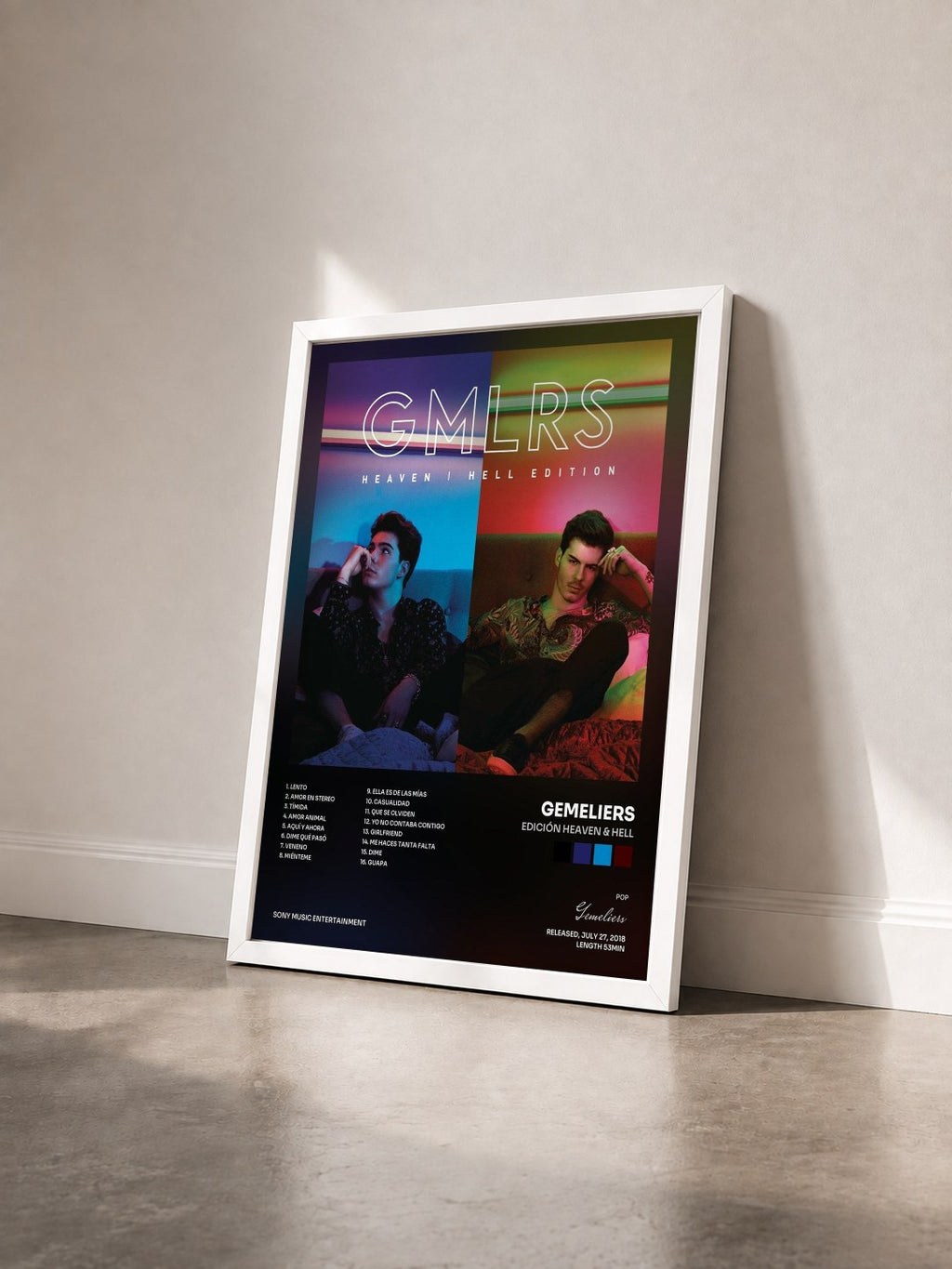 #blanc Tableau de l'album Edición HEAVEN & HELL de Gemeliers vu de trois quarts, cadre blanc