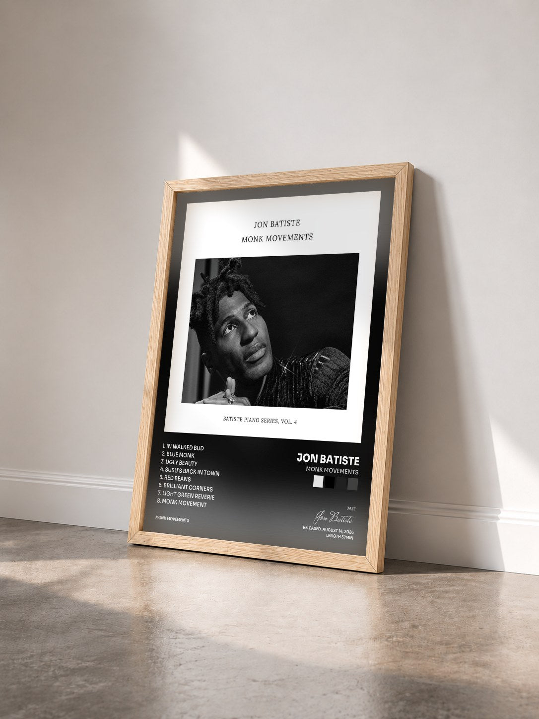 #bois Tableau de l'album Monk Movements de Jon Batiste vu de trois quarts, cadre en bois brut