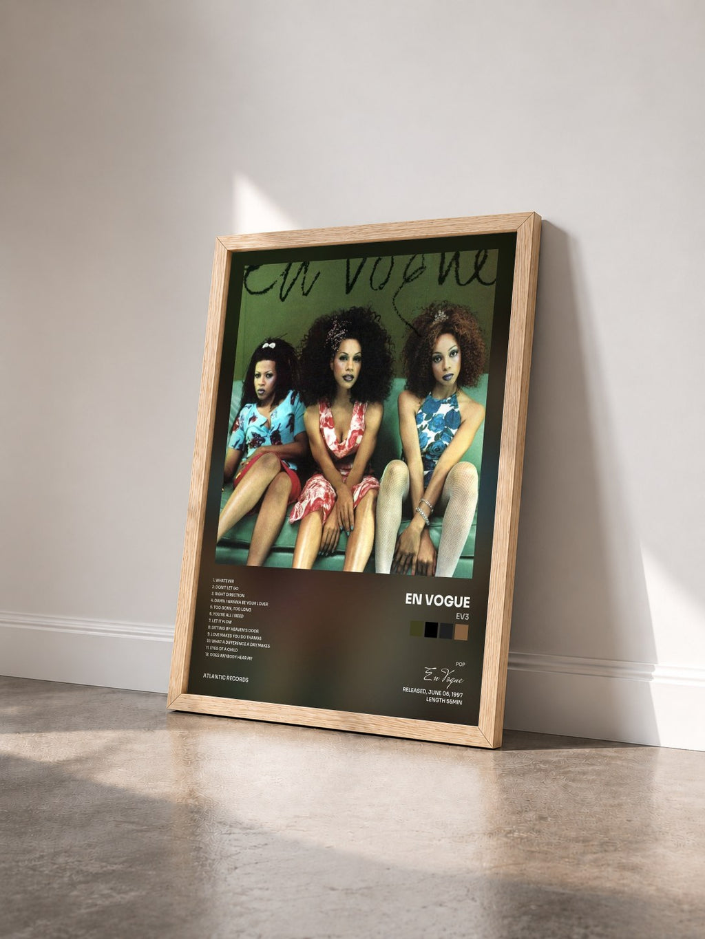 #bois Tableau de l'album EV3 de En Vogue vu de trois quarts, cadre en bois brut