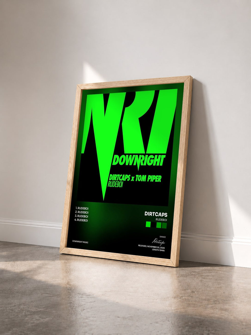 #bois Tableau de l'album Rudeboi de Dirtcaps vu de trois quarts, cadre en bois brut